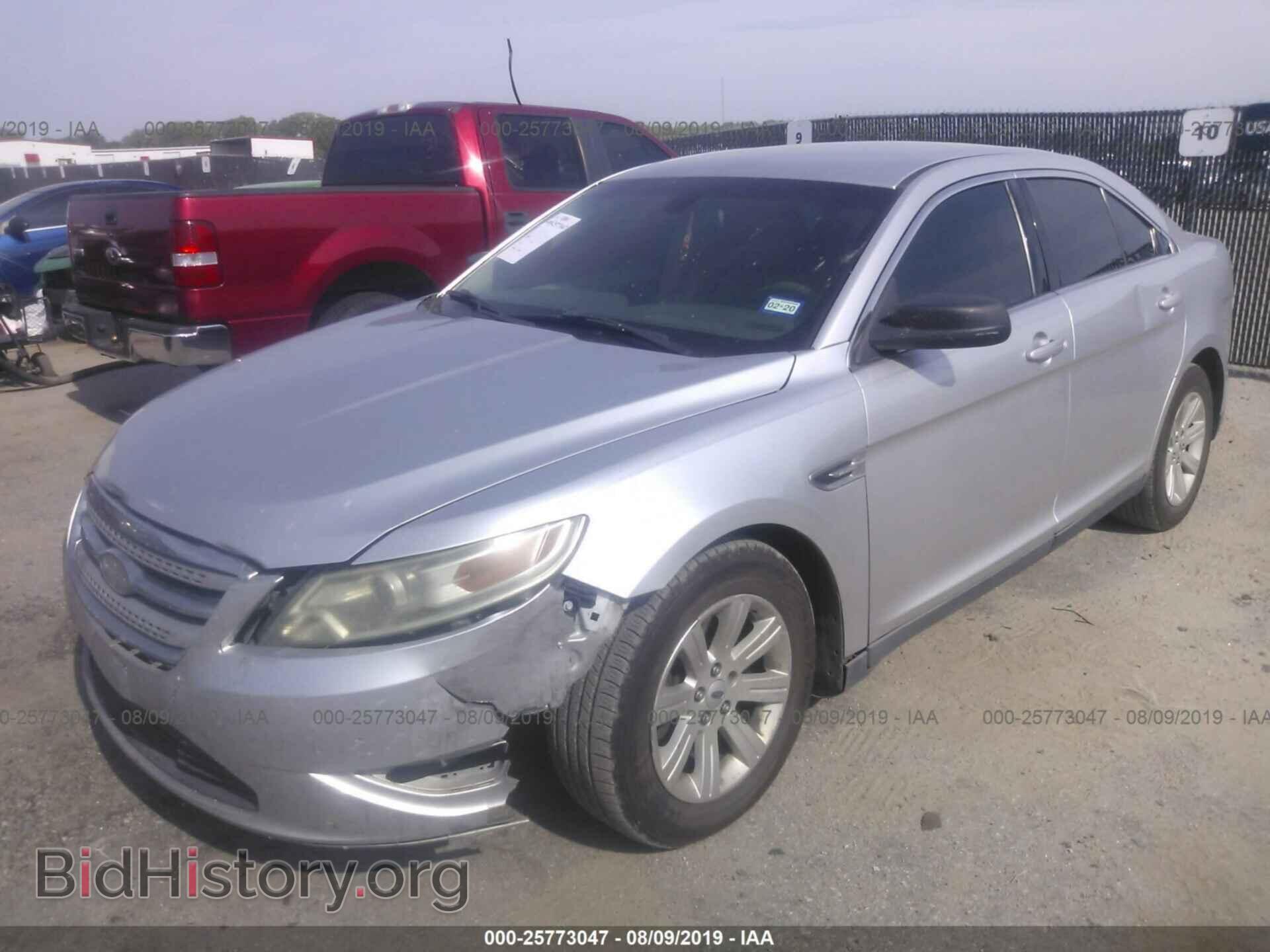 2011 FORD TAURUS - VIN: 1FAHP2DW9BG187277 - Фото 2