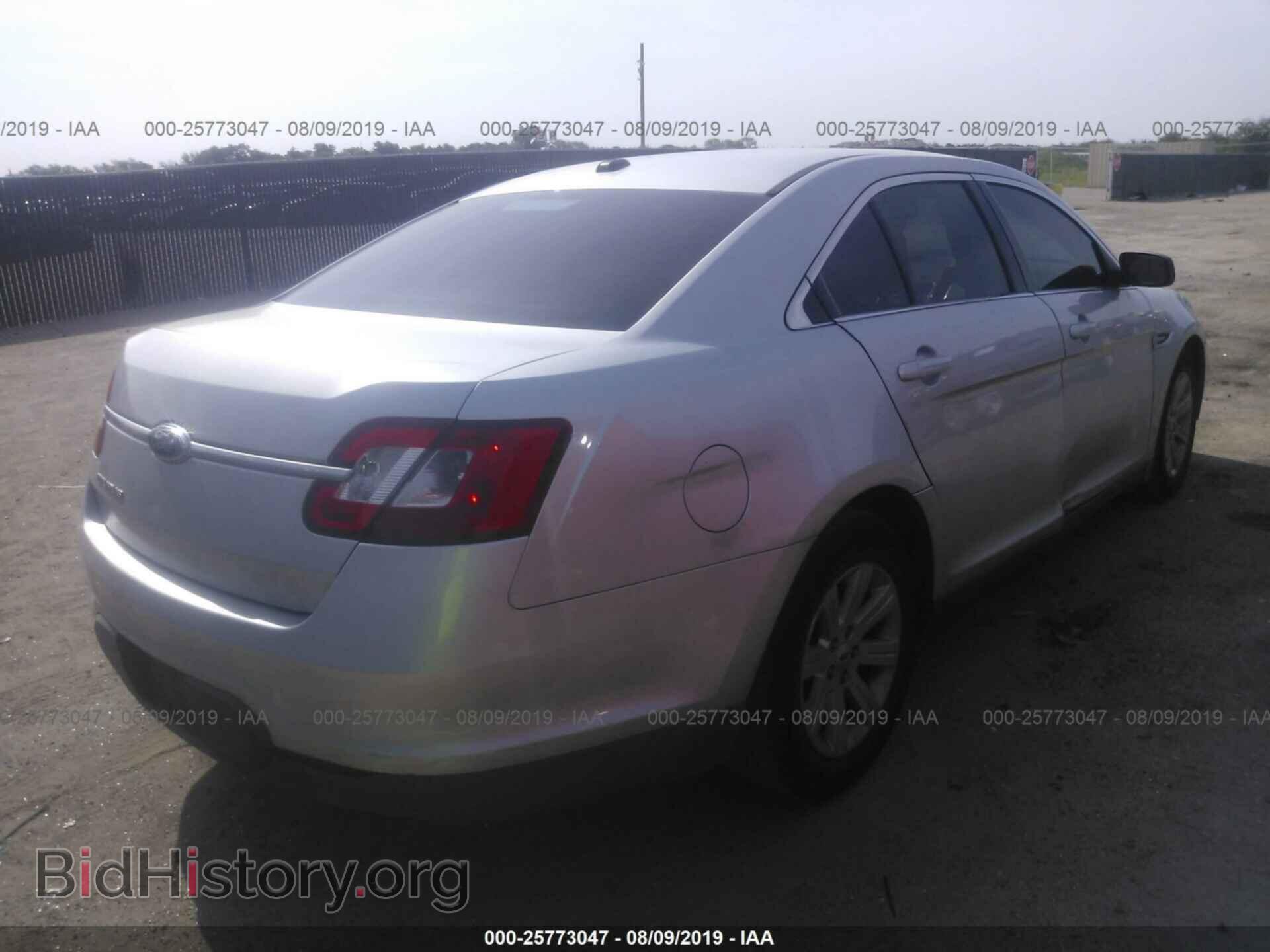 2011 FORD TAURUS - VIN: 1FAHP2DW9BG187277 - Фото 4