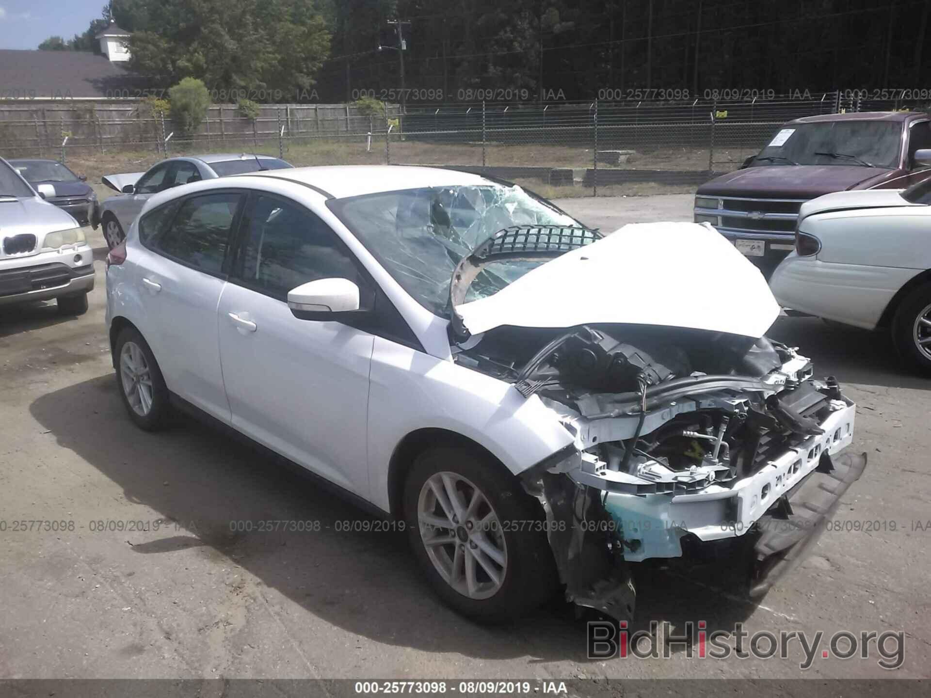 Photo 1FADP3K28HL278884 - FORD FOCUS 2017