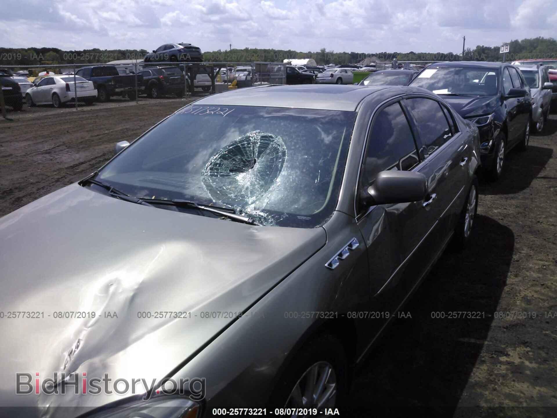 2011 BUICK LUCERNE - VIN: 1G4HC5EM9BU132622 - Фото 6
