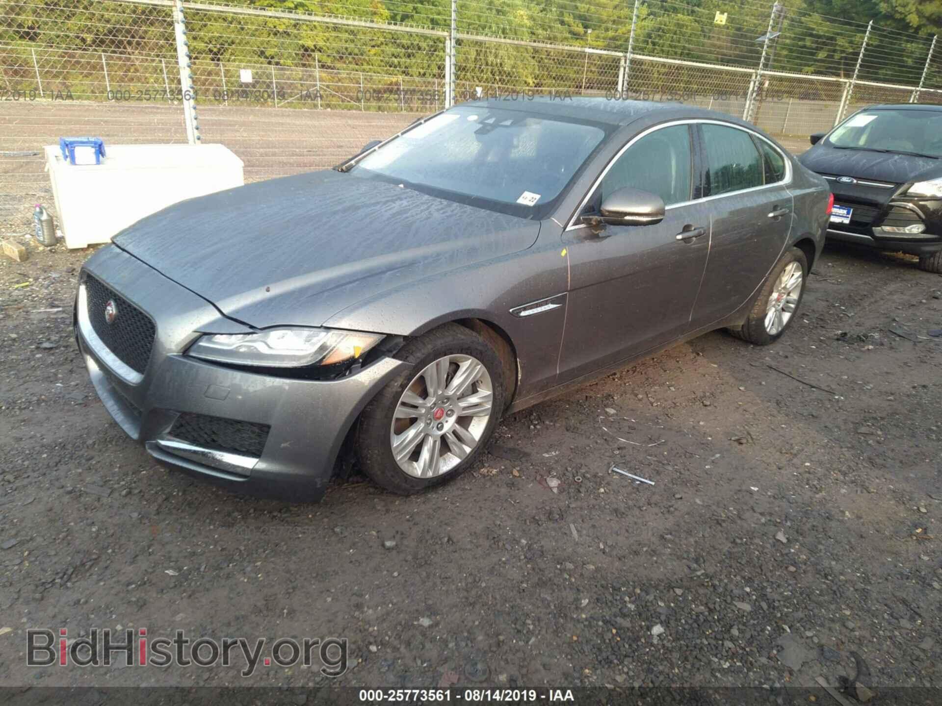 2017 JAGUAR XF - VIN: SAJBJ4BV2HCY40105 - Фото 2