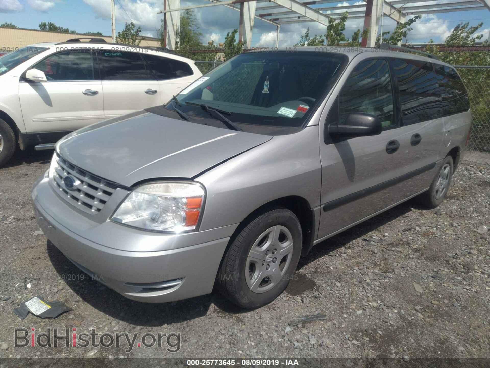 2006 FORD FREESTAR - VIN: 2FMZA51676BA28711 - Фото 2