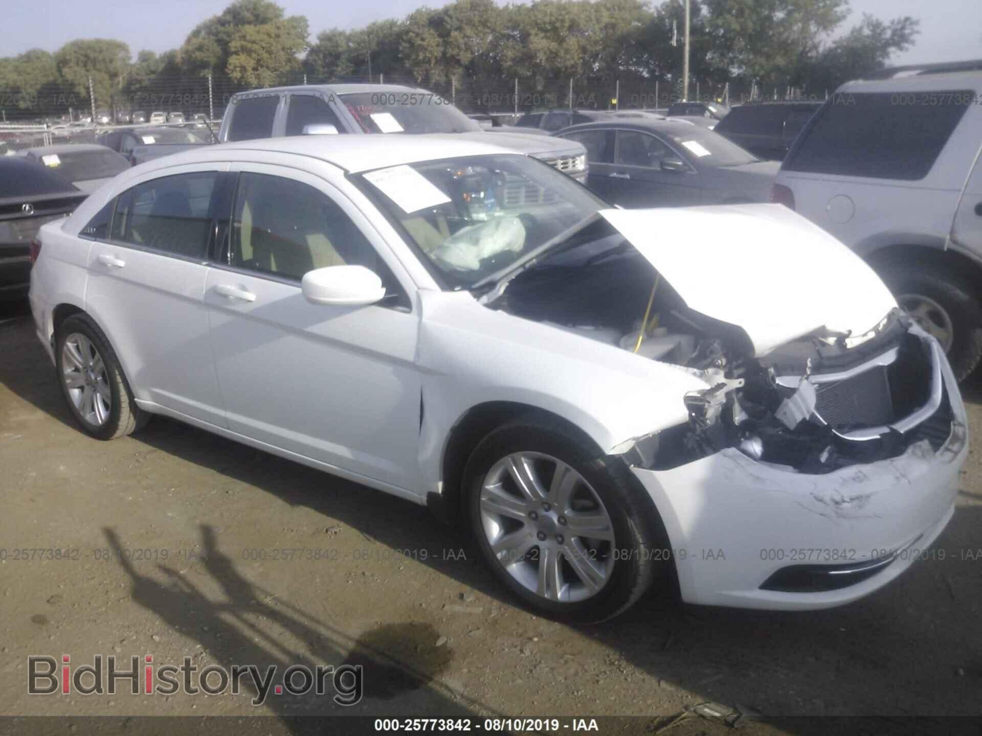 Photo 1C3CCBBBXDN573595 - CHRYSLER 200 2013