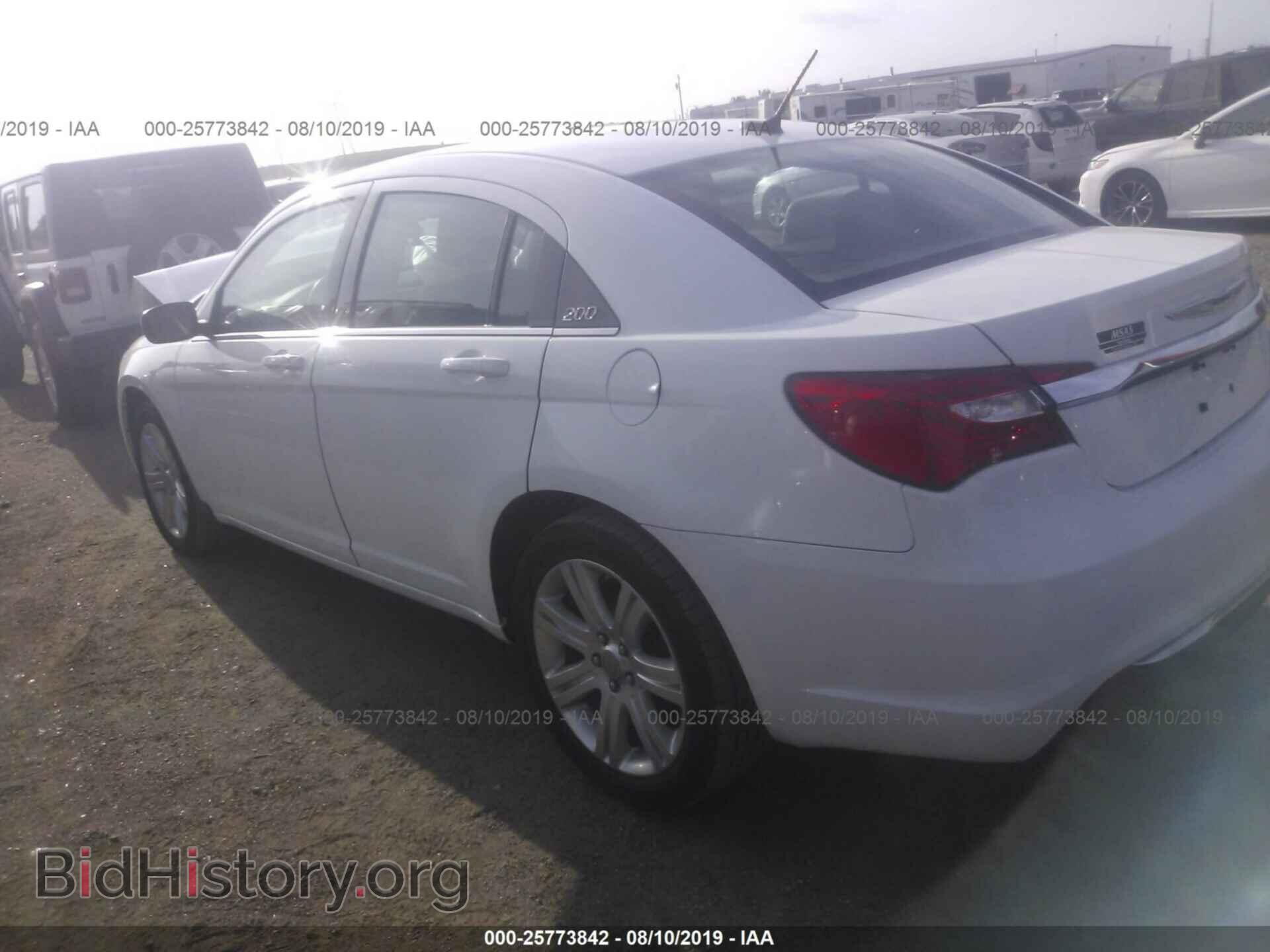 2013 CHRYSLER 200 - VIN: 1C3CCBBBXDN573595 - Photo 3