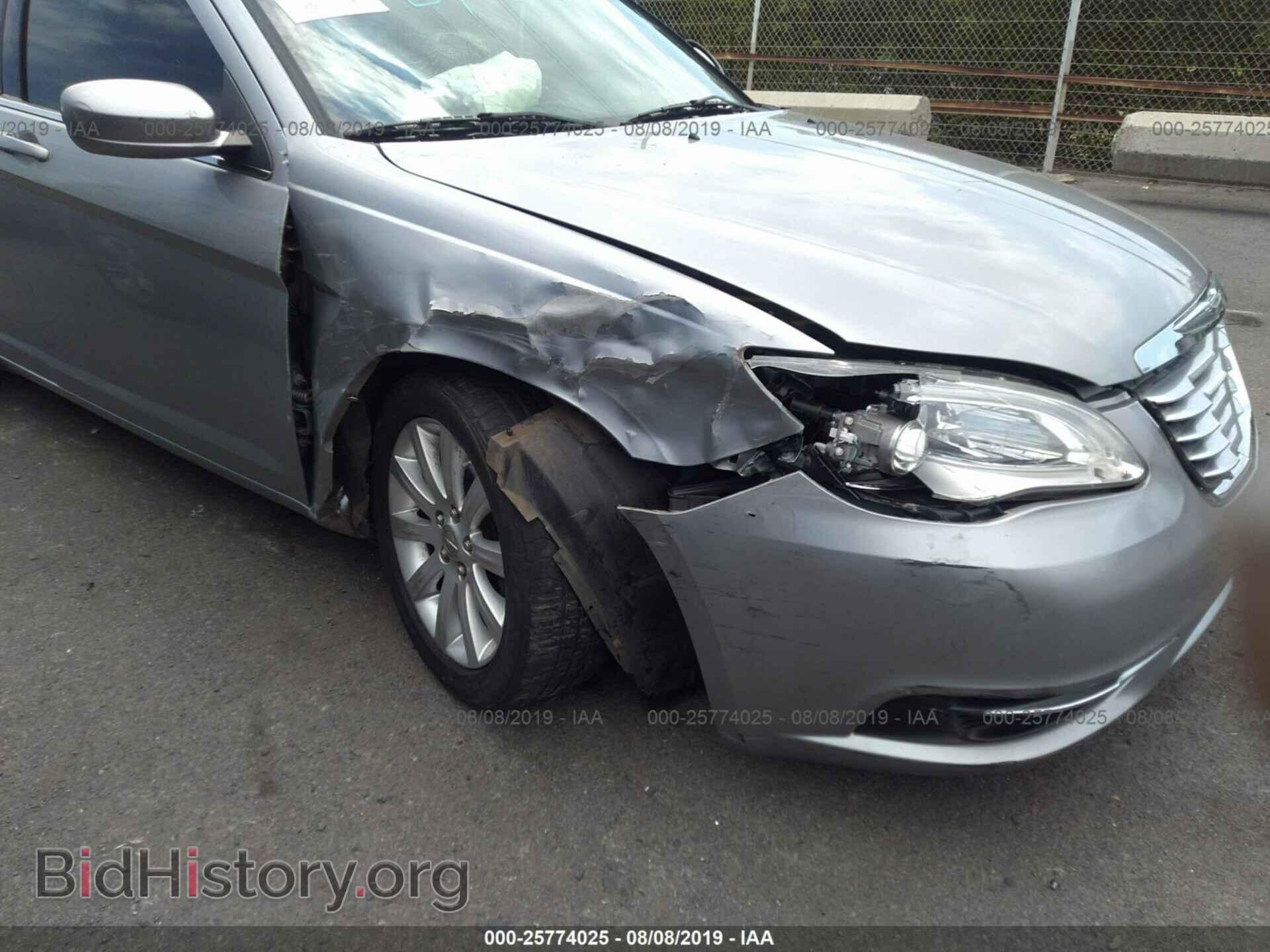 2013 CHRYSLER 200 - VIN: 1C3CCBBB0DN632685 - Photo 6
