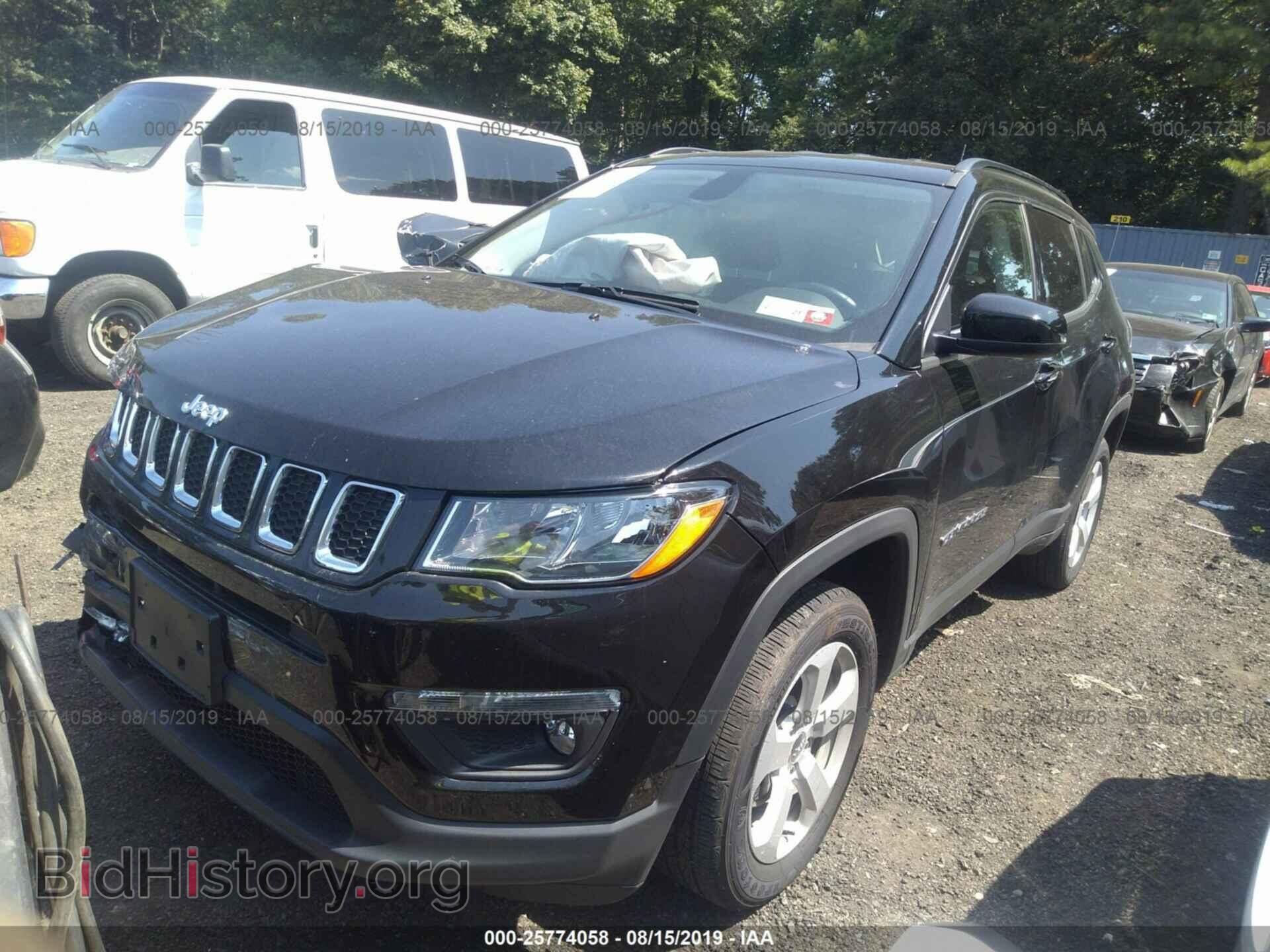 2019 JEEP COMPASS - VIN: 3C4NJDBB6KT673566 - Фото 2