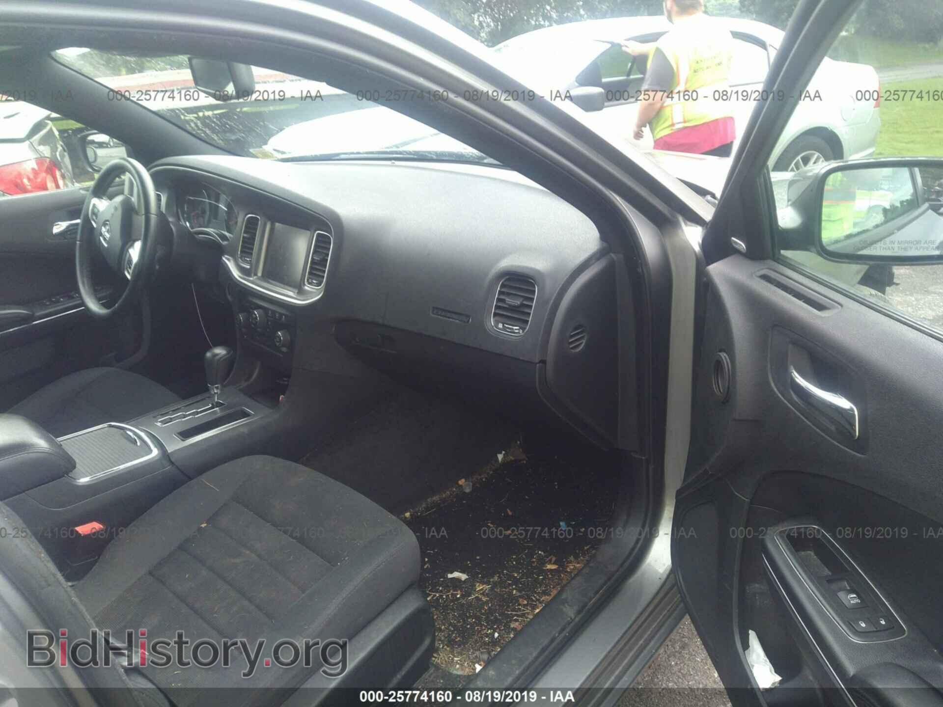 2011 DODGE CHARGER - VIN: 2B3CL3CGXBH606579 - Фото 5