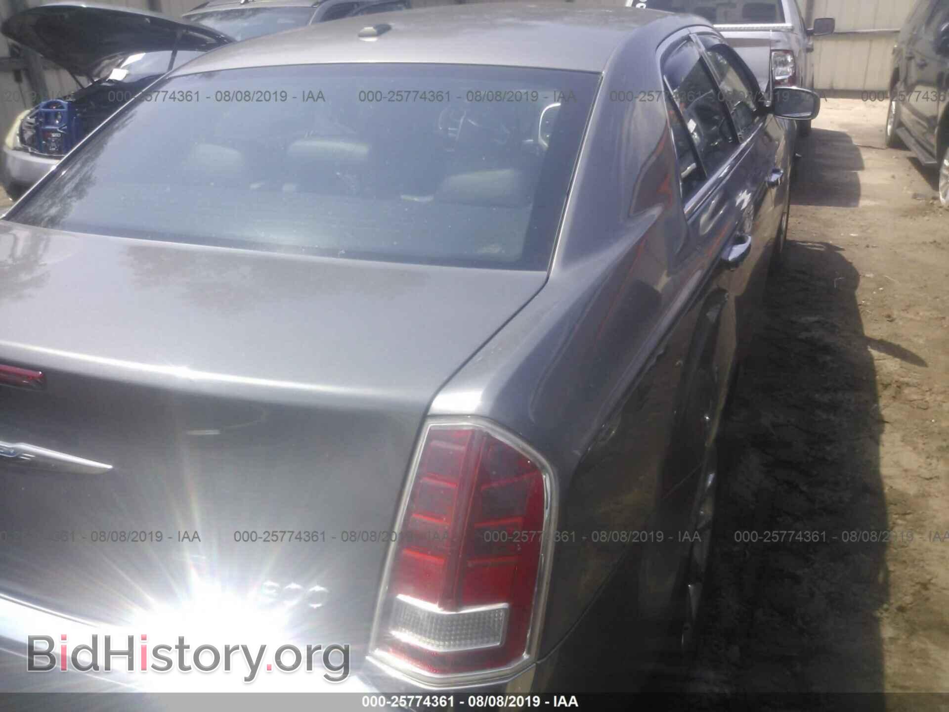 2012 CHRYSLER 300 - VIN: 2C3CCACG0CH224358 - Фото 4