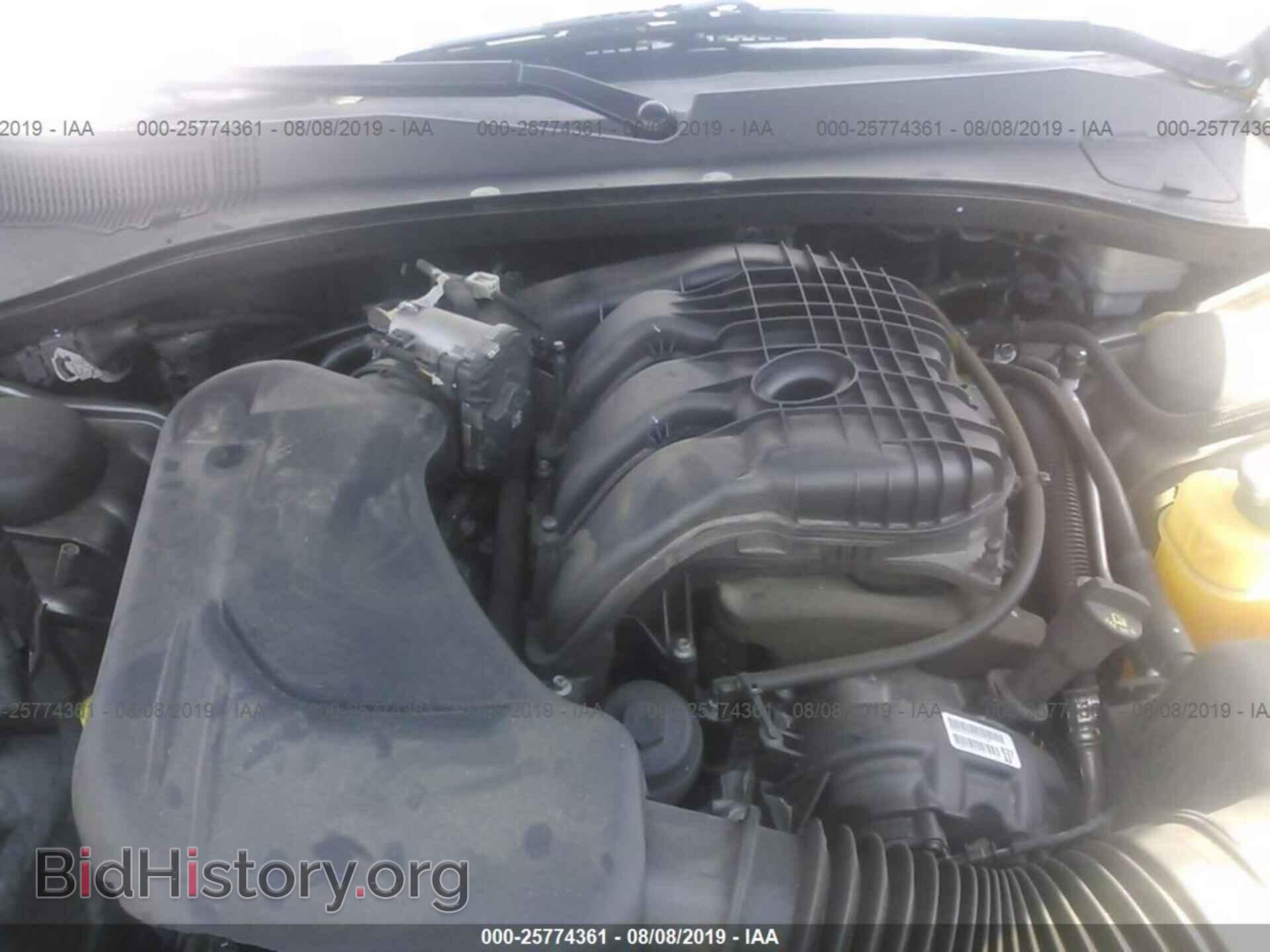 2012 CHRYSLER 300 - VIN: 2C3CCACG0CH224358 - Фото 10