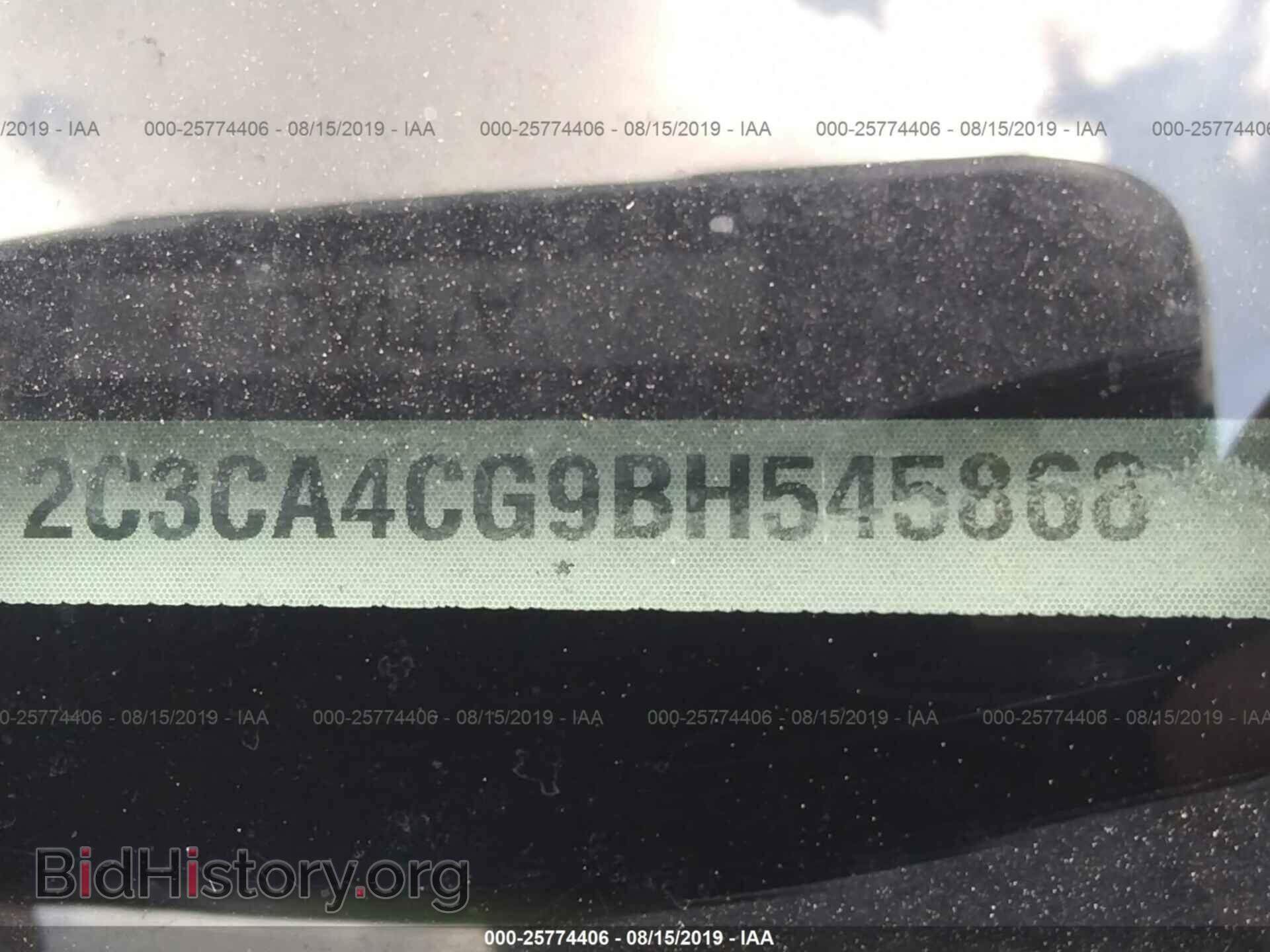 2011 CHRYSLER 300 - VIN: 2C3CA4CG9BH545868 - Photo 9