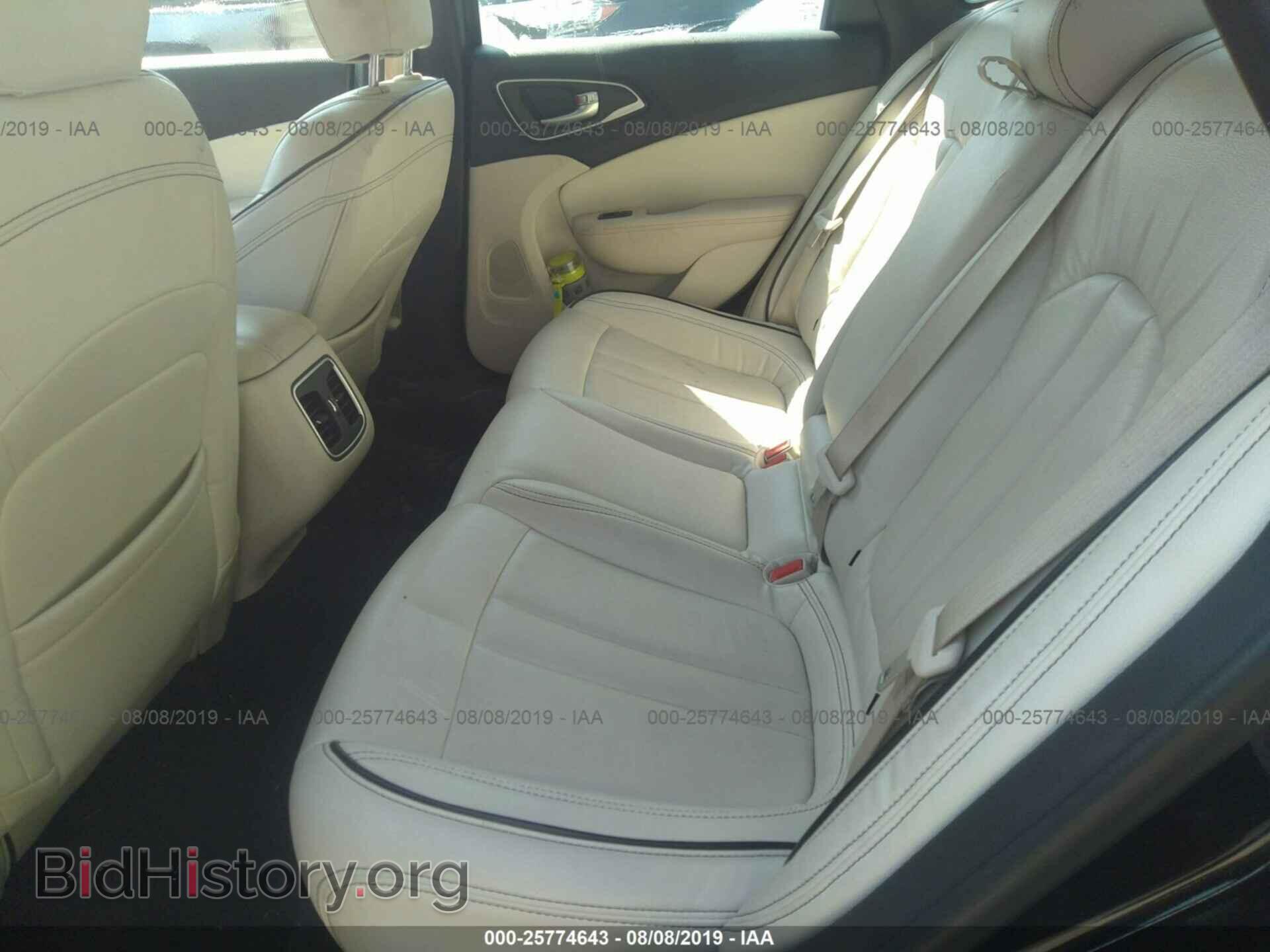2015 CHRYSLER 200 - VIN: 1C3CCCABXFN558864 - Photo 8