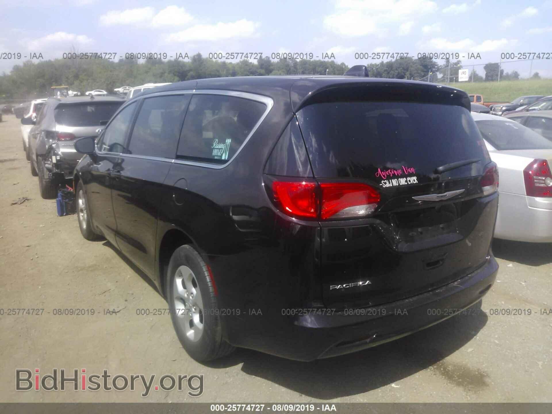 2017 CHRYSLER PACIFICA - VIN: 2C4RC1CG3HR565647 - Фото 3