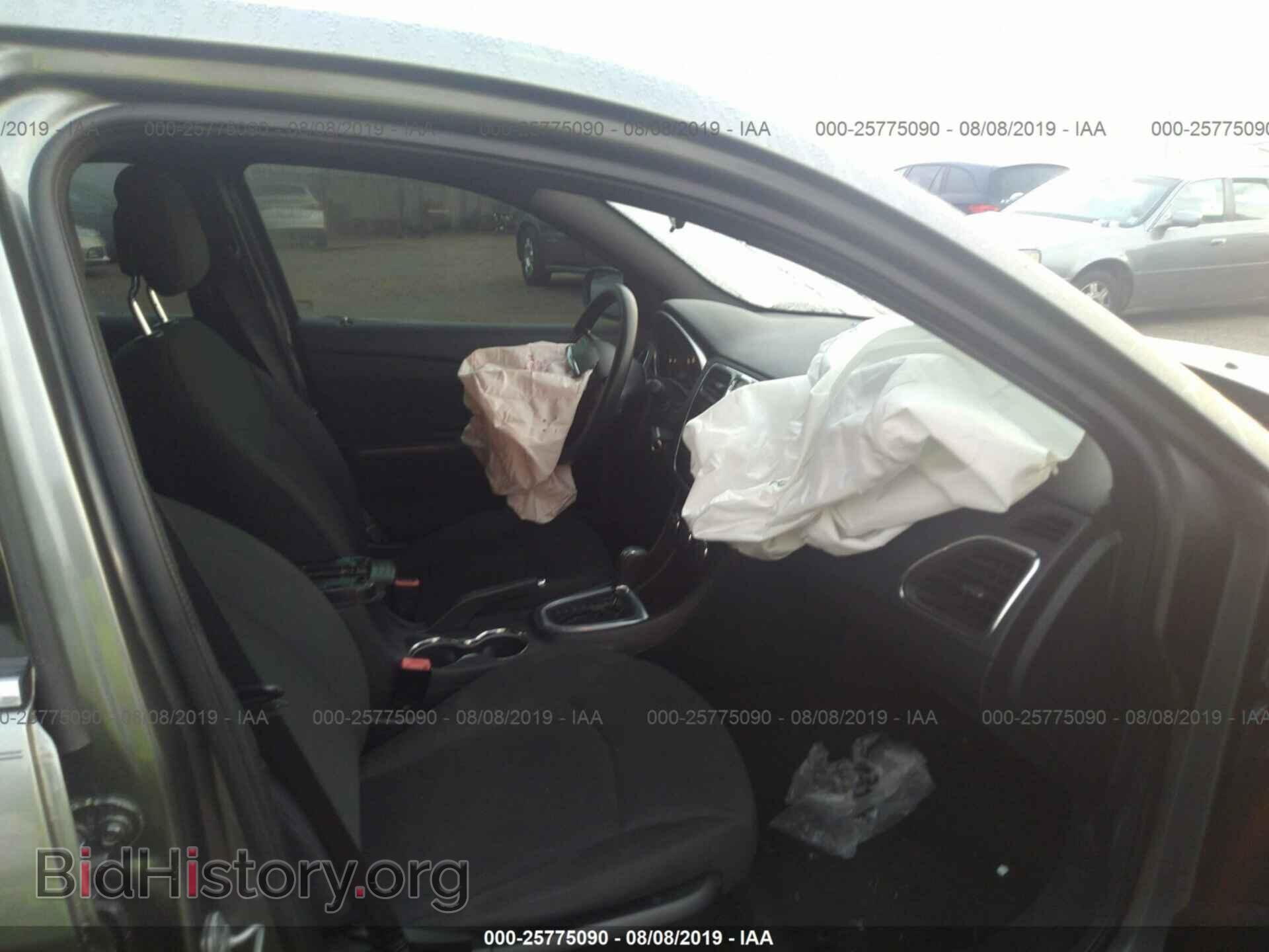 2012 CHRYSLER 200 - VIN: 1C3CCBABXCN169163 - Фото 5