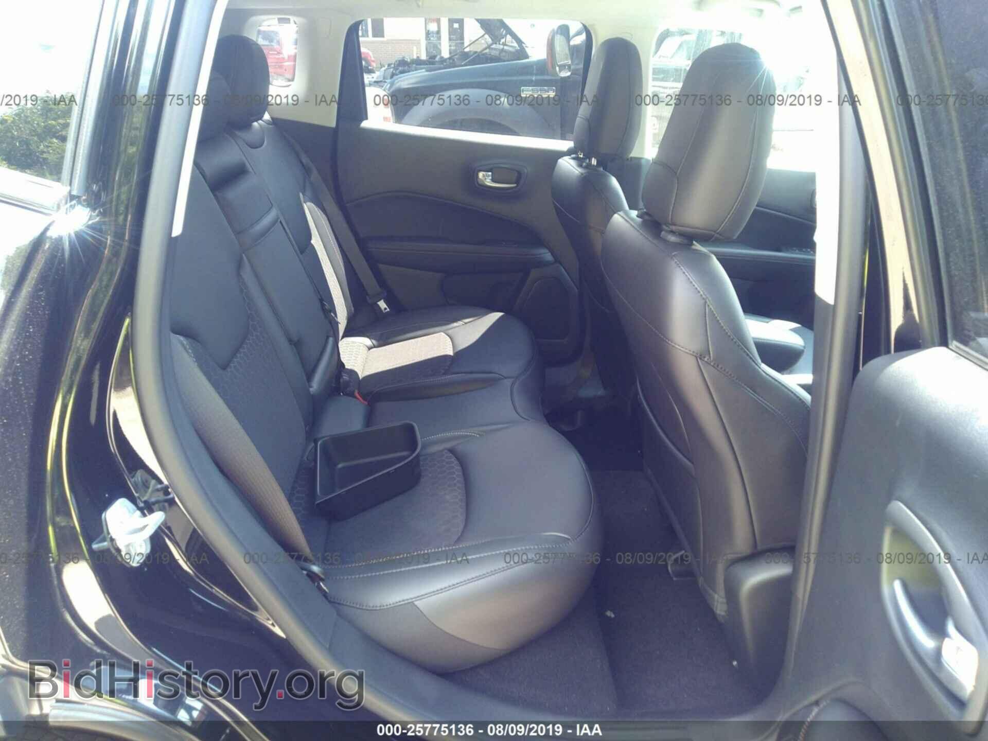 2019 JEEP COMPASS - VIN: 3C4NJDBB7KT592754 - Фото 8