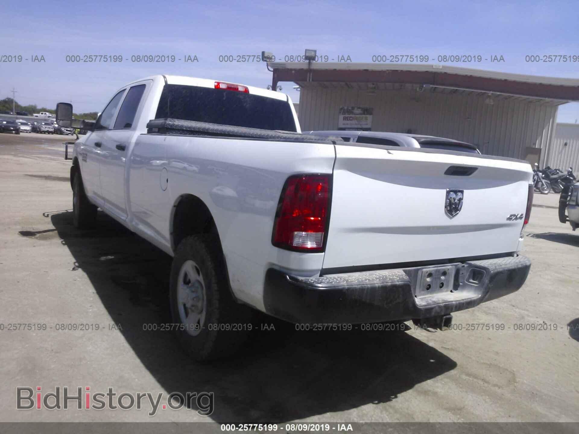 2017 RAM 2500 - VIN: 3C6TR5HT9HG621850 - Photo 3