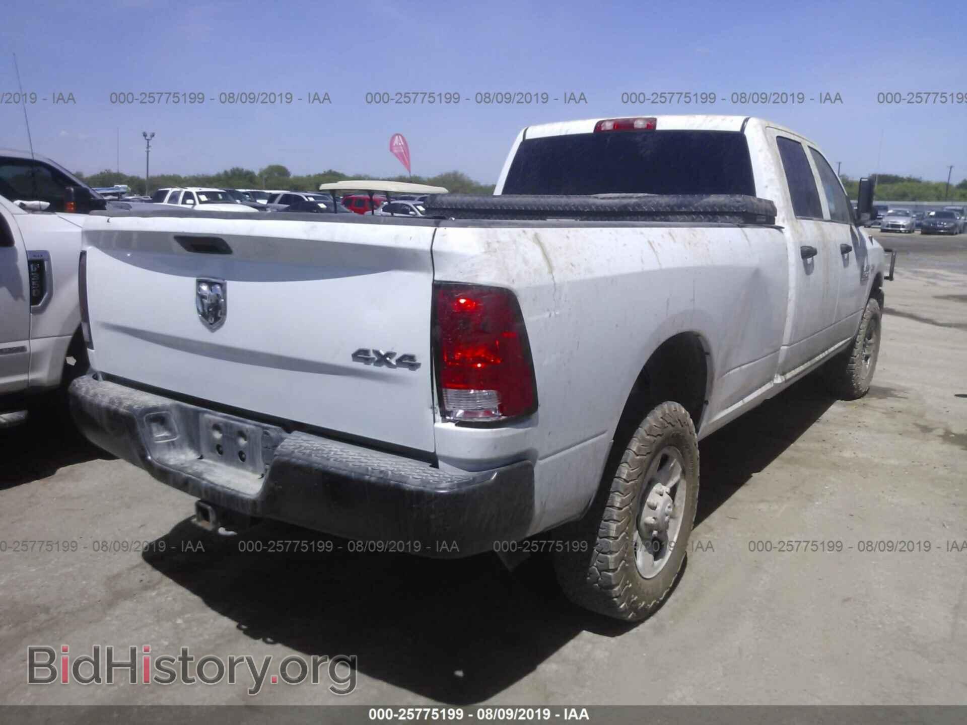 2017 RAM 2500 - VIN: 3C6TR5HT9HG621850 - Photo 4