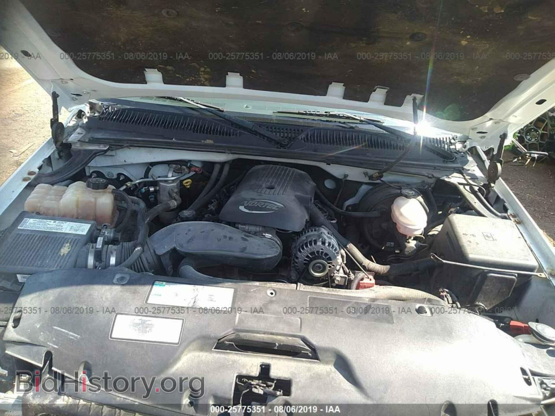 2005 GMC NEW SIERRA - VIN: 2GTEC13TX51287366 - Фото 10