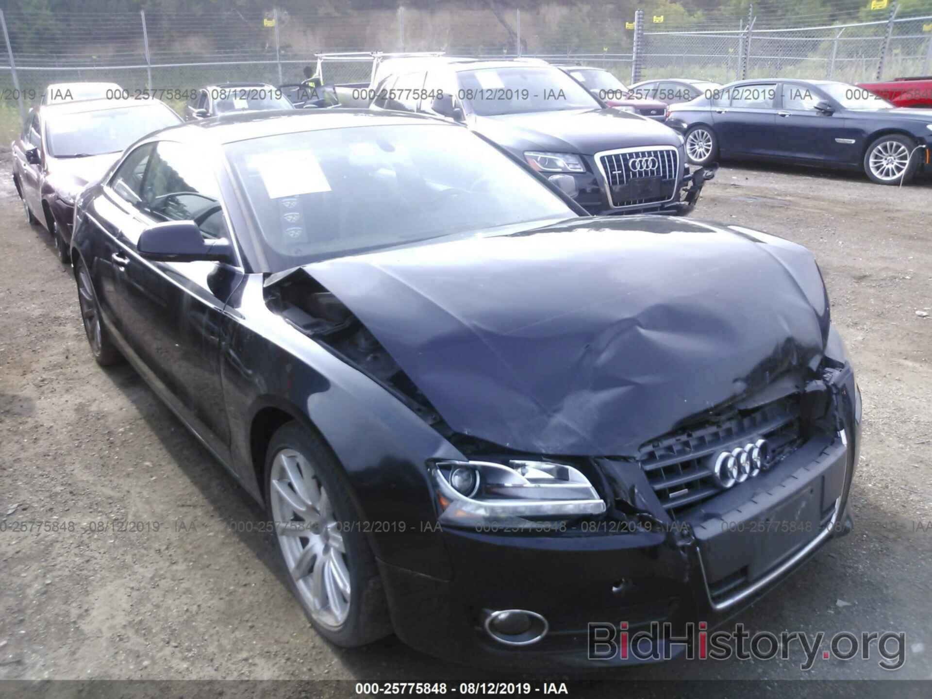 Photo WAULFAFR4BA050322 - AUDI A5 2011