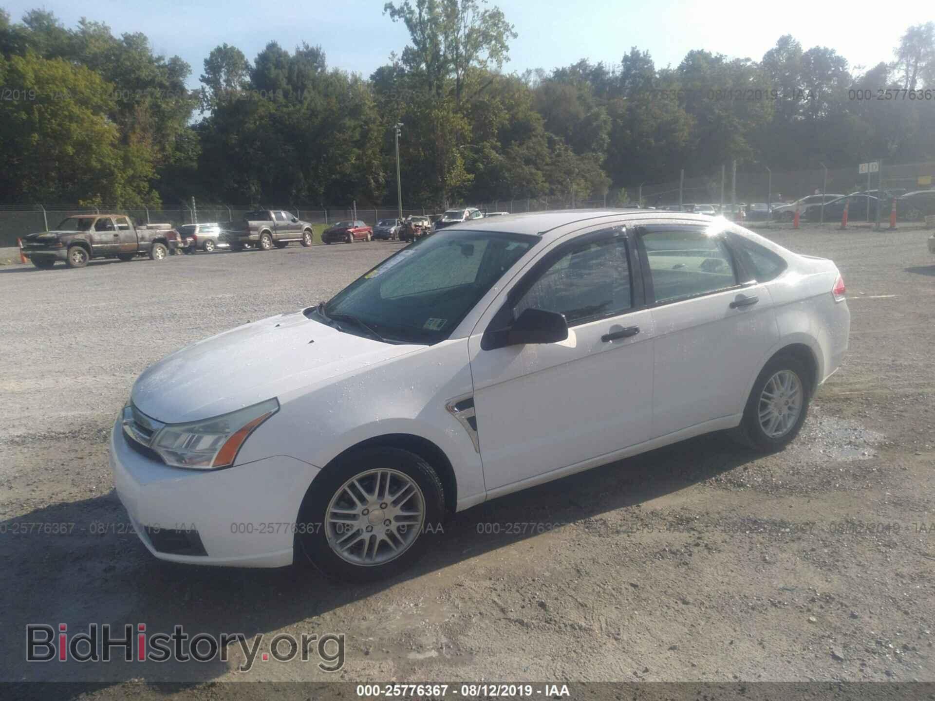2008 FORD FOCUS - VIN: 1FAHP35N38W209963 - Фото 2