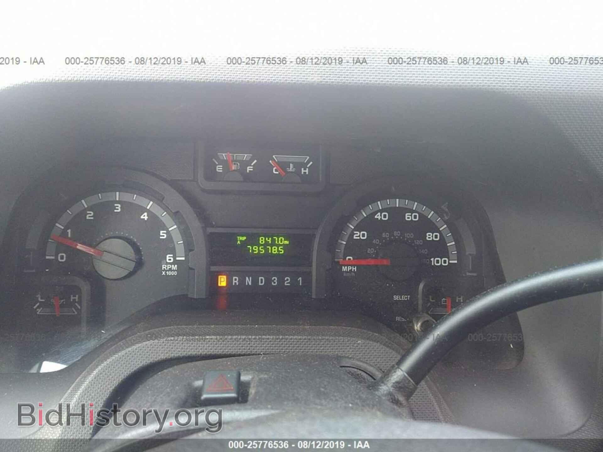 2011 FORD ECONOLINE - VIN: 1FDFE4FS4BDA86786 - Фото 6