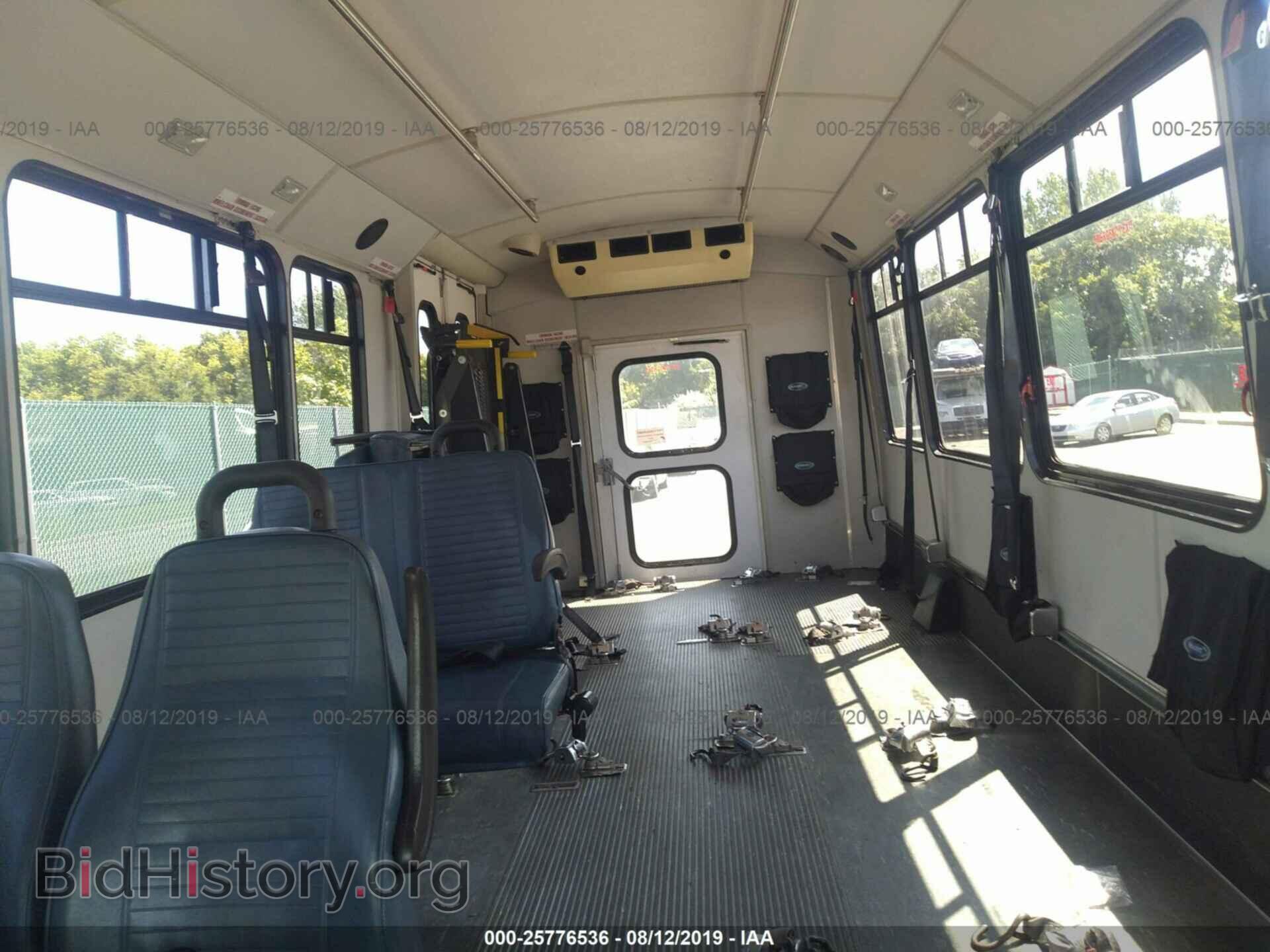 2011 FORD ECONOLINE - VIN: 1FDFE4FS4BDA86786 - Фото 7