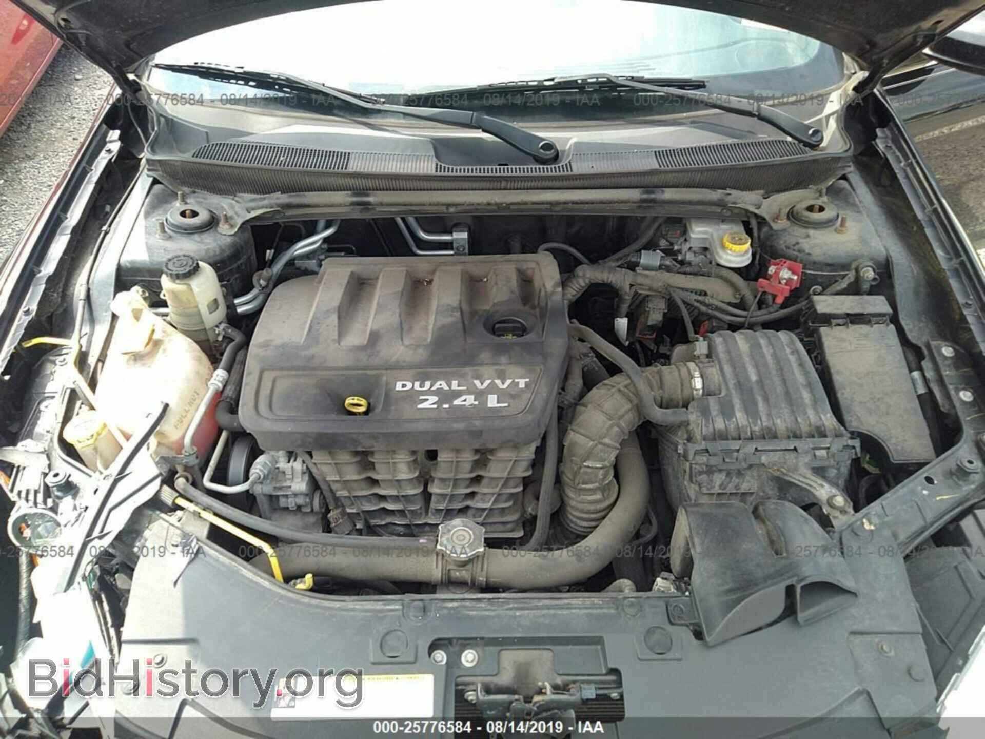 2011 CHRYSLER 200 - VIN: 1C3BC1FBXBN569088 - Фото 10