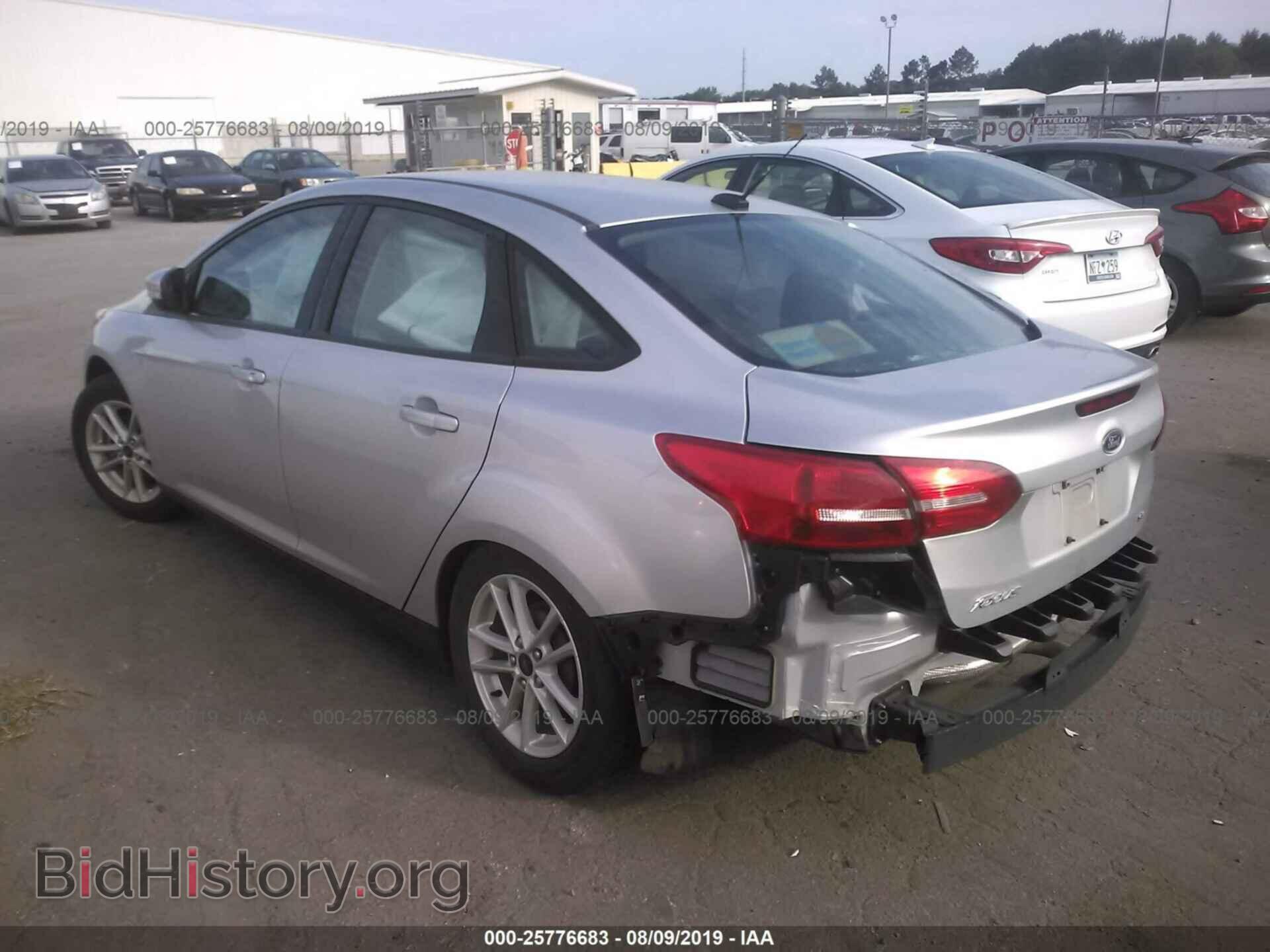 2017 FORD FOCUS - VIN: 1FADP3F2XHL286785 - Photo 3