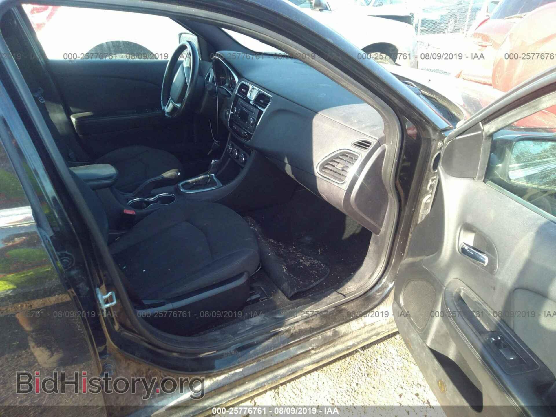 2012 CHRYSLER 200 - VIN: 1C3CCBBBXCN114436 - Фото 5