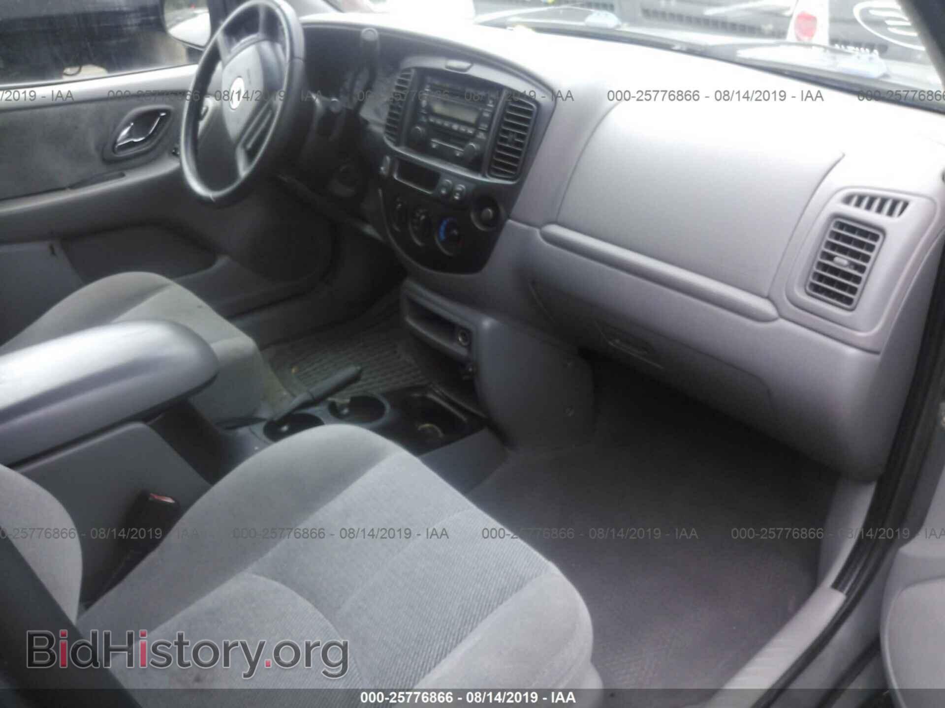 2002 MAZDA TRIBUTE - VIN: 4F2CU08152KM35604 - Photo 5