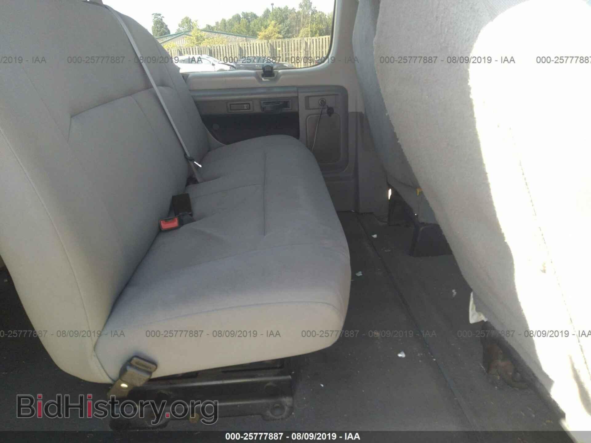 2009 FORD ECONOLINE - VIN: 1FBSS31L09DA27335 - Фото 8