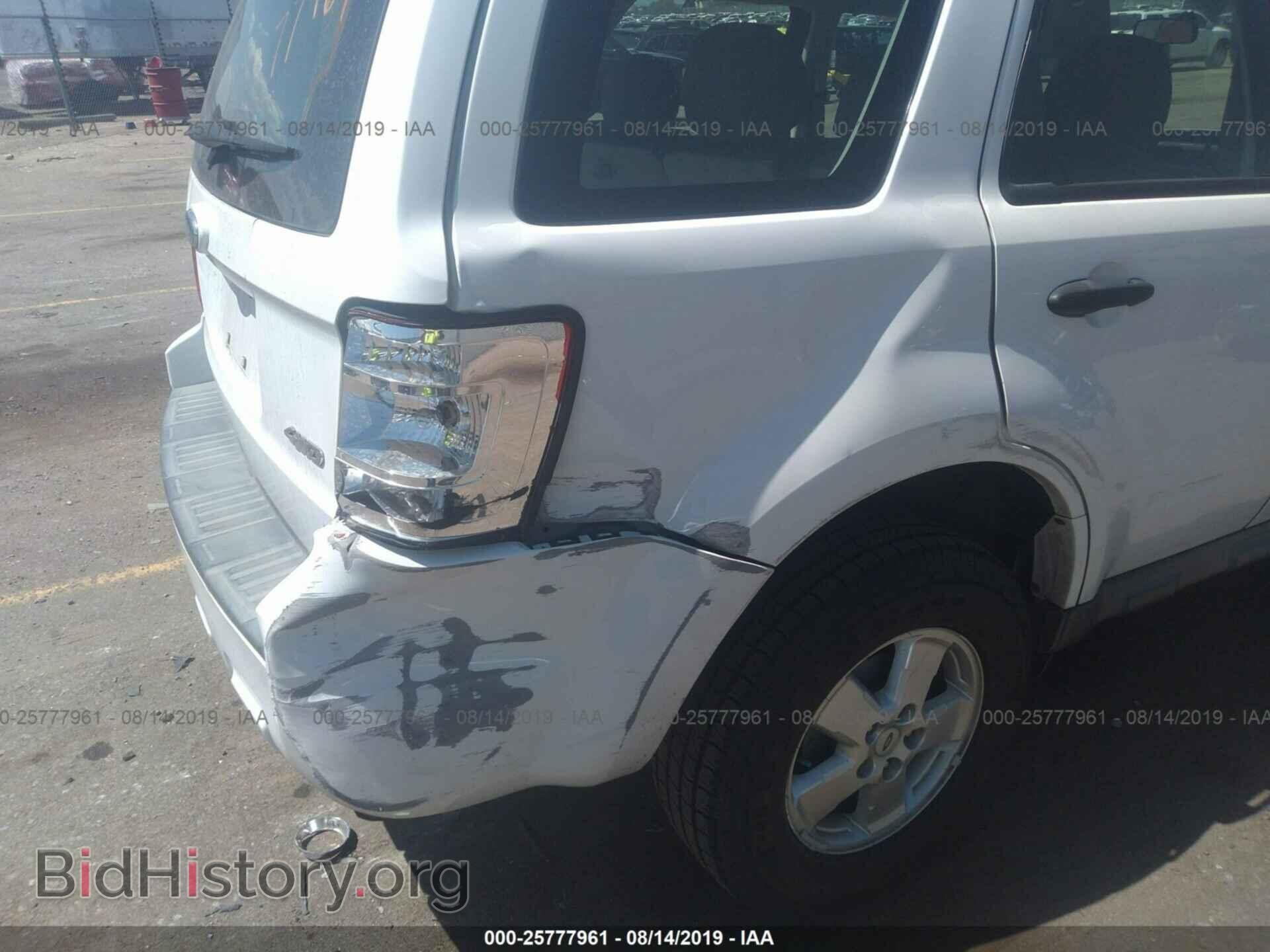 2009 FORD ESCAPE - VIN: 1FMCU92709KC27394 - Фото 6
