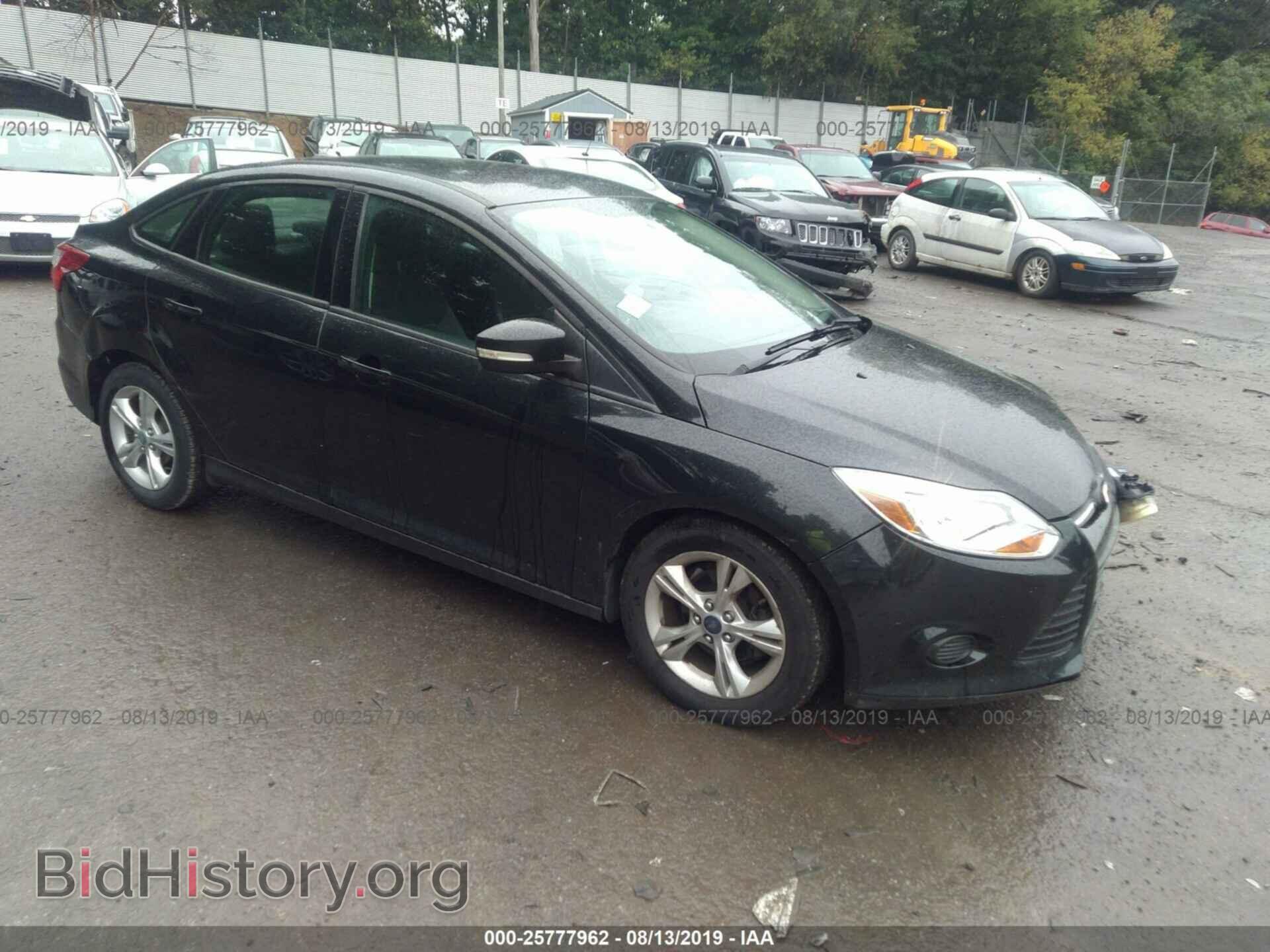 Фотография 1FADP3F28DL208645 - FORD FOCUS 2013