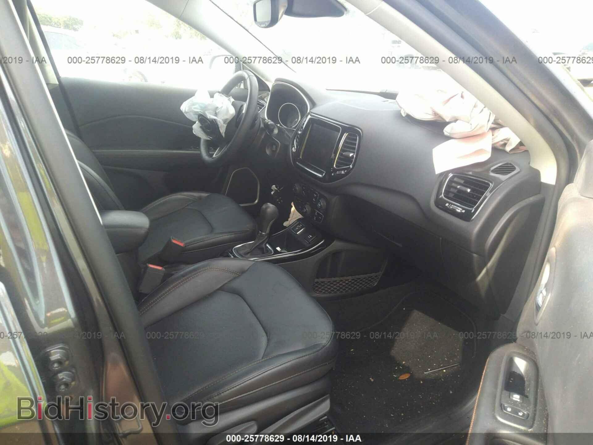 2018 JEEP COMPASS - VIN: 3C4NJCCB0JT406270 - Photo 5