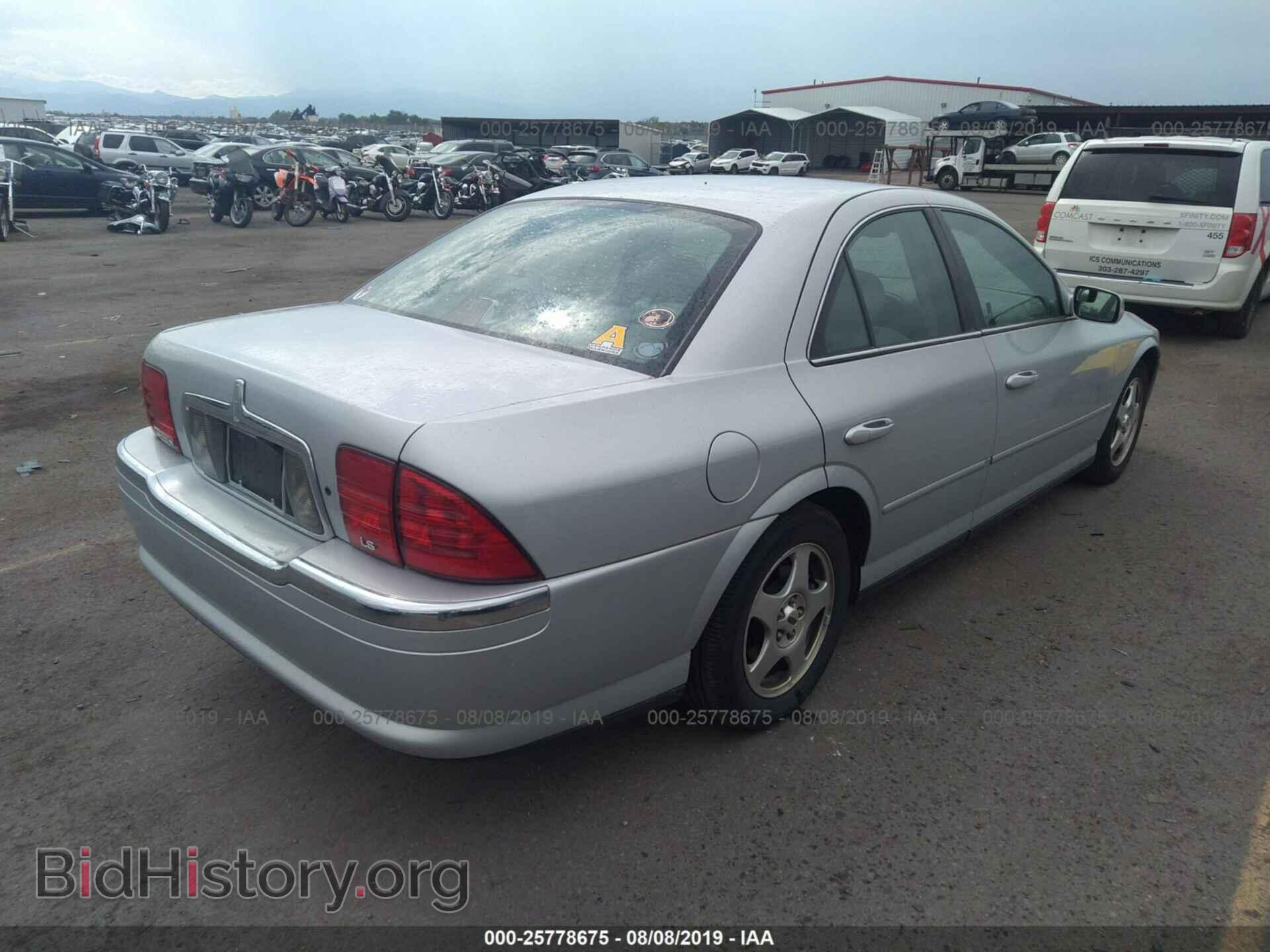 2000 LINCOLN LS - VIN: 1LNHM86S2YY789890 - Фото 4