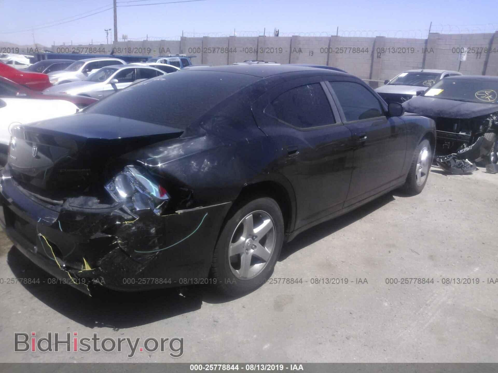 2010 DODGE CHARGER - VIN: 2B3CA4CD7AH273418 - Фото 4