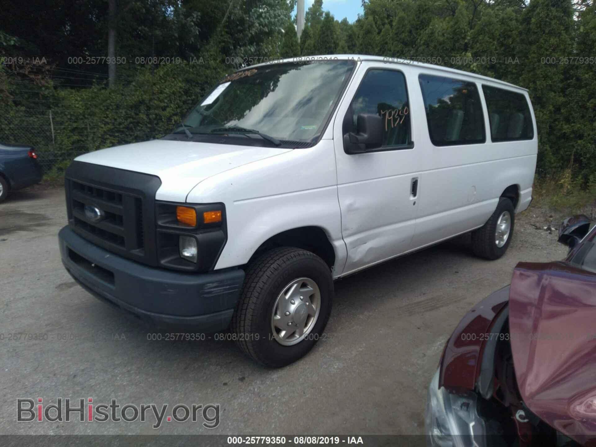2011 FORD ECONOLINE CARGO VAN - VIN: 1FTNE2EW2BDB09409 - Photo 2