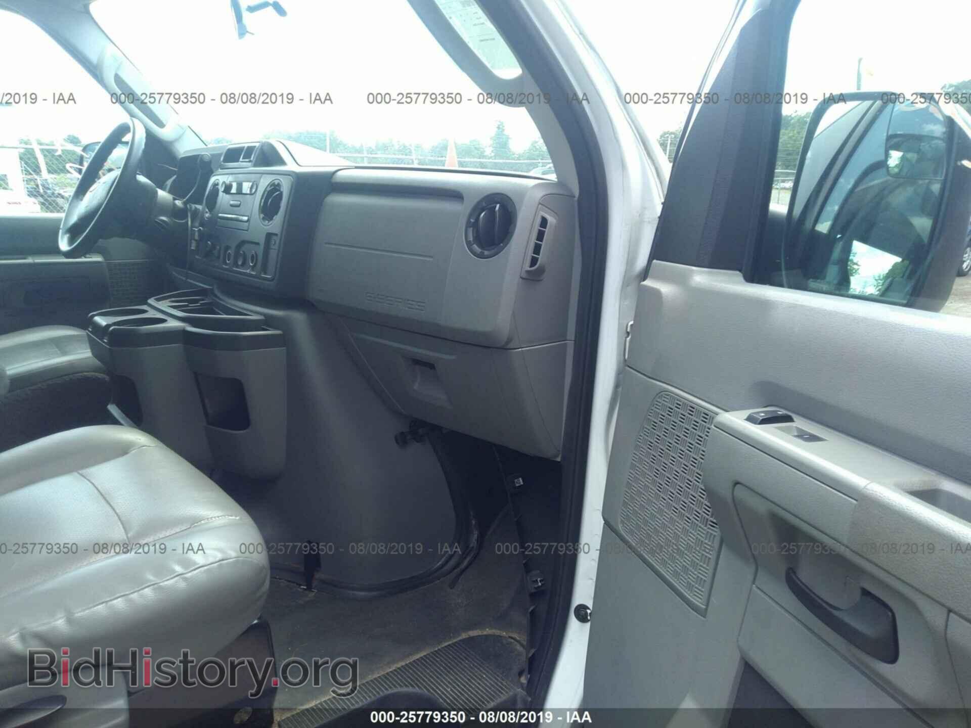 2011 FORD ECONOLINE CARGO VAN - VIN: 1FTNE2EW2BDB09409 - Photo 5