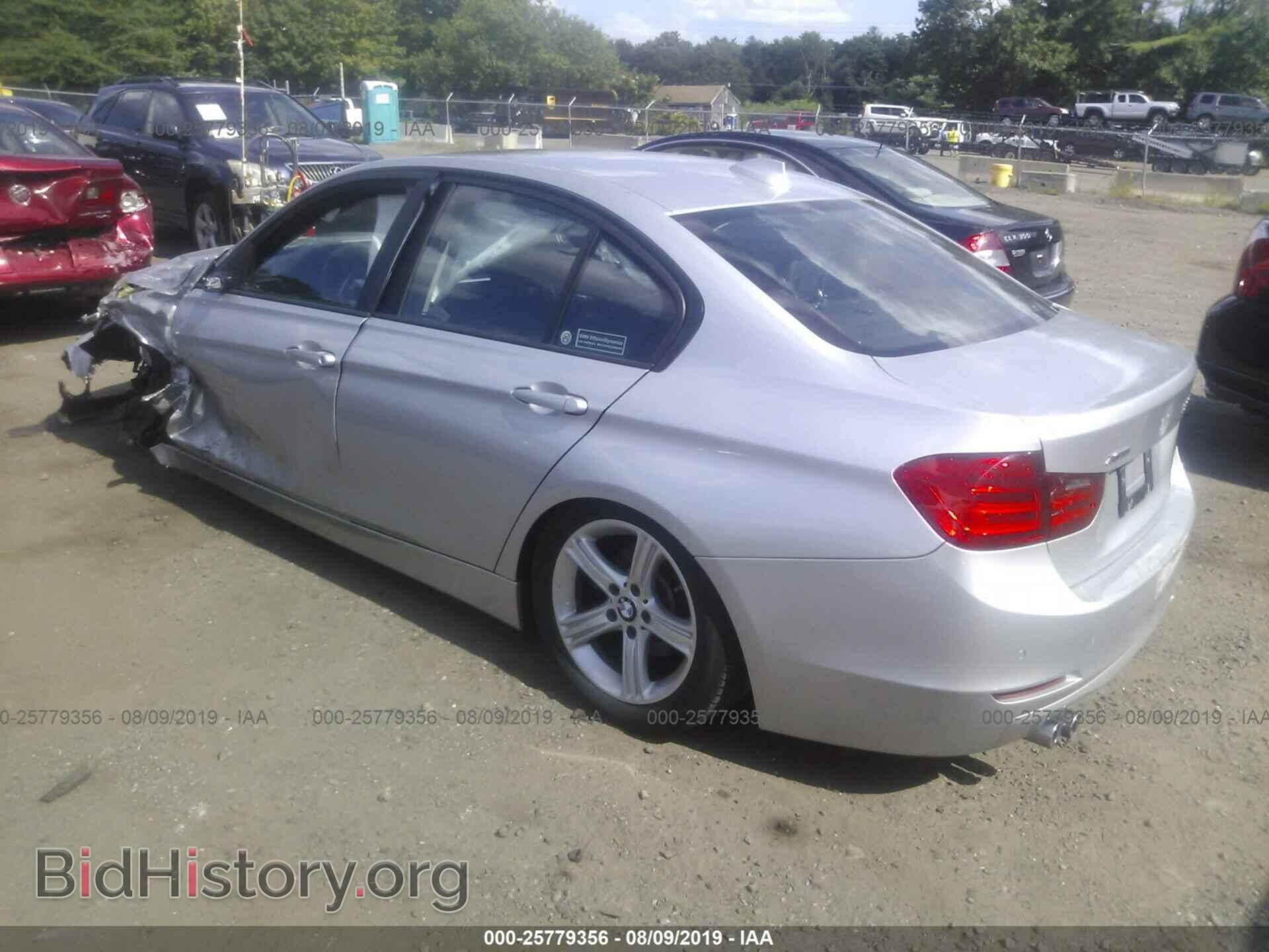 2014 BMW 328 - VIN: WBA3B5C51EP541887 - Фото 3