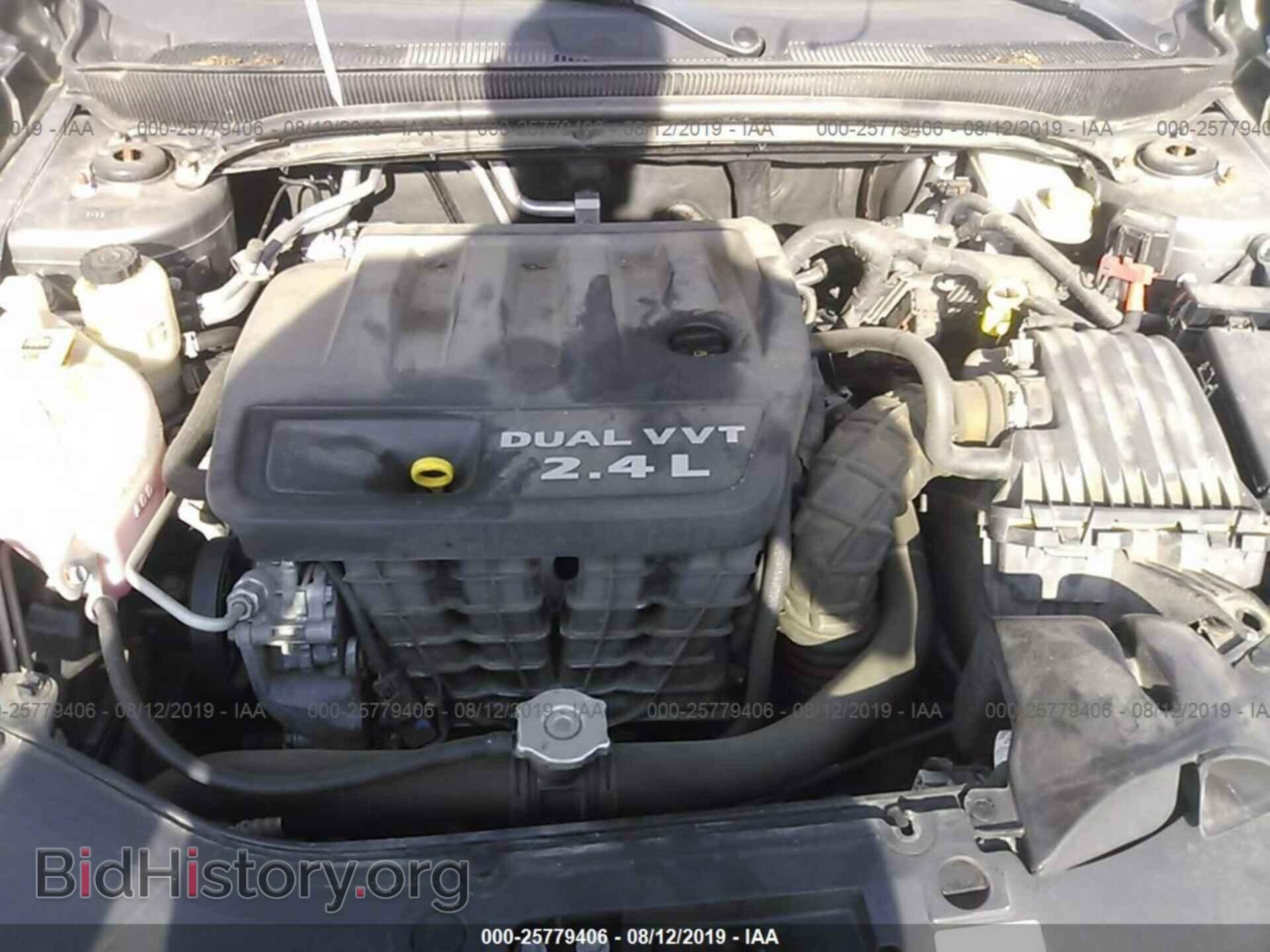 2013 CHRYSLER 200 - VIN: 1C3CCBBB4DN557845 - Photo 10