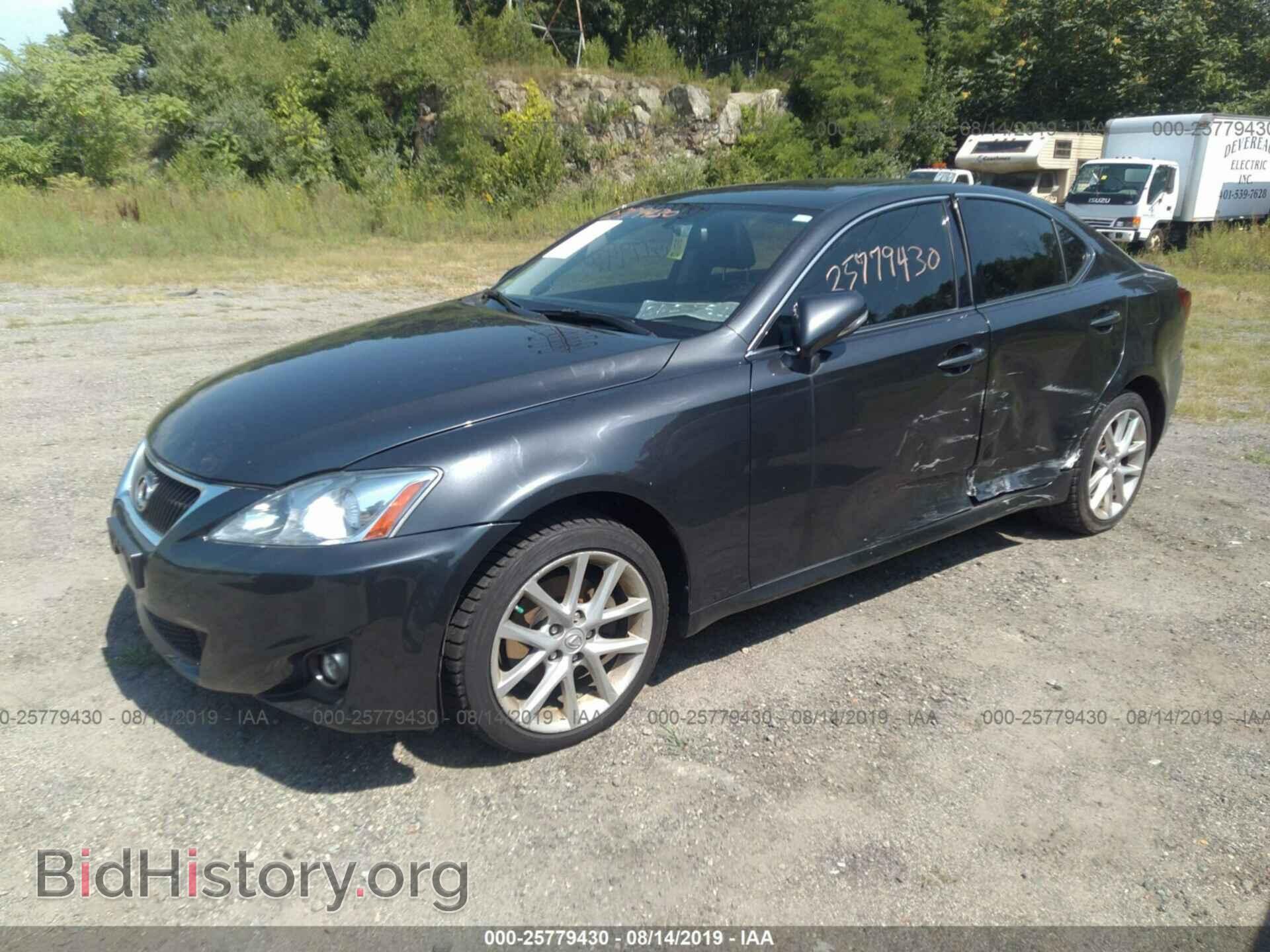 2011 LEXUS IS - VIN: JTHCF5C24B5044903 - Фото 2