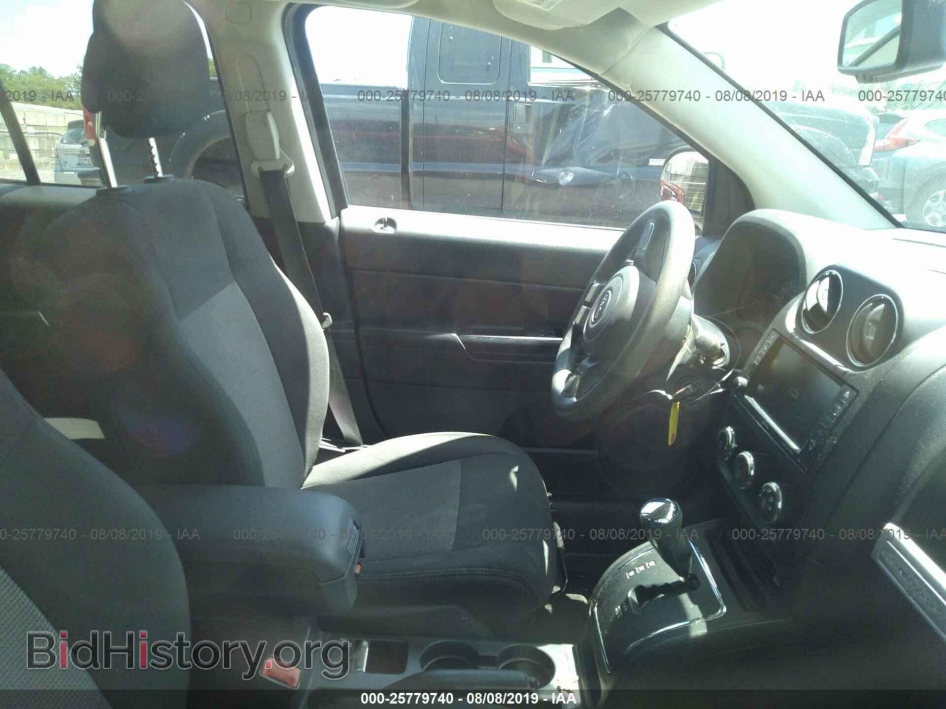 2014 JEEP COMPASS - VIN: 1C4NJDBB7ED622667 - Фото 5