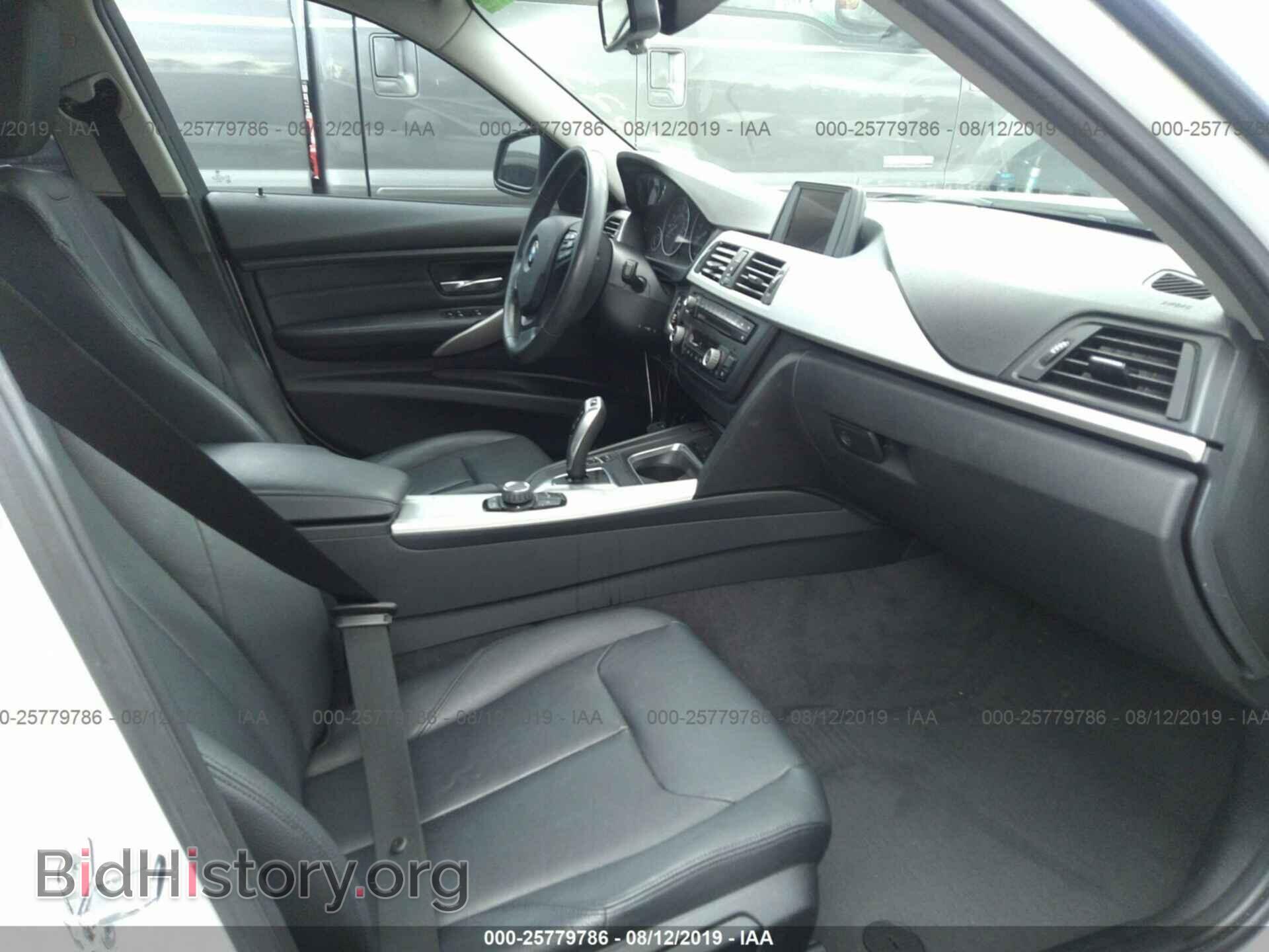 2012 BMW 328 - VIN: WBA3A5C5XCF346232 - Фото 5