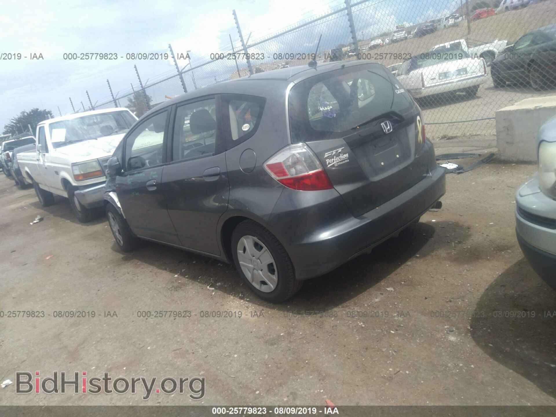 2013 HONDA FIT - VIN: JHMGE8H35DC024200 - Фото 3