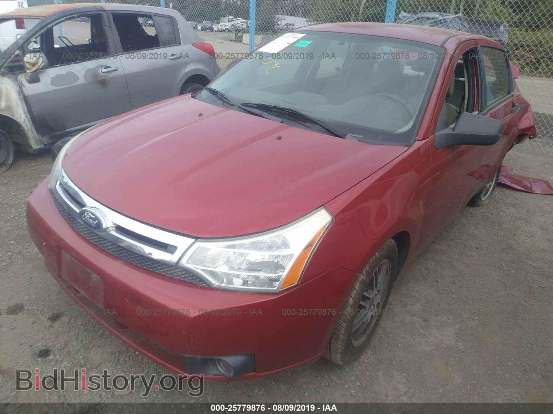 2011 FORD FOCUS - VIN: 1FAHP3FN2BW150815 - Photo 2