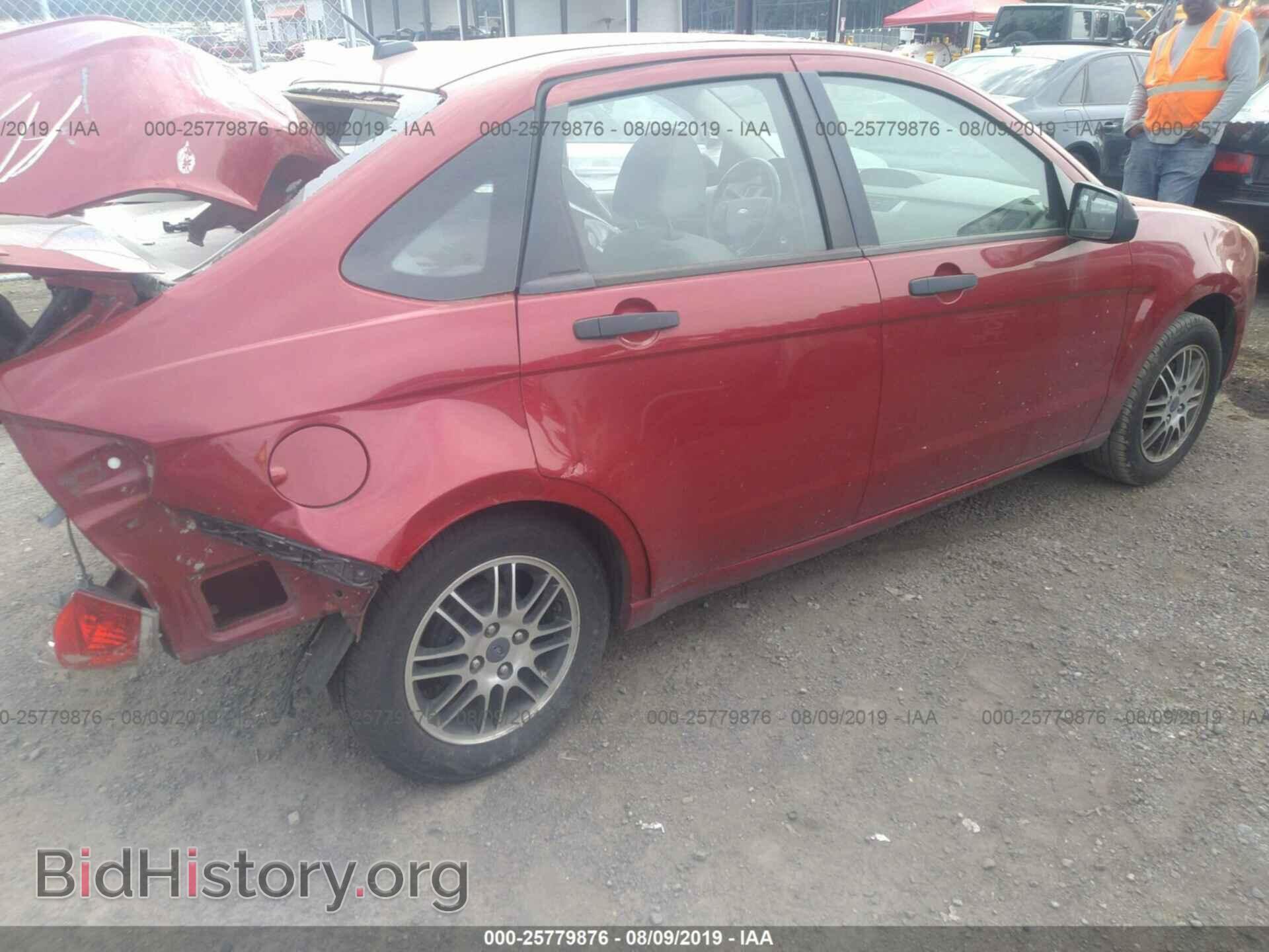 2011 FORD FOCUS - VIN: 1FAHP3FN2BW150815 - Photo 4