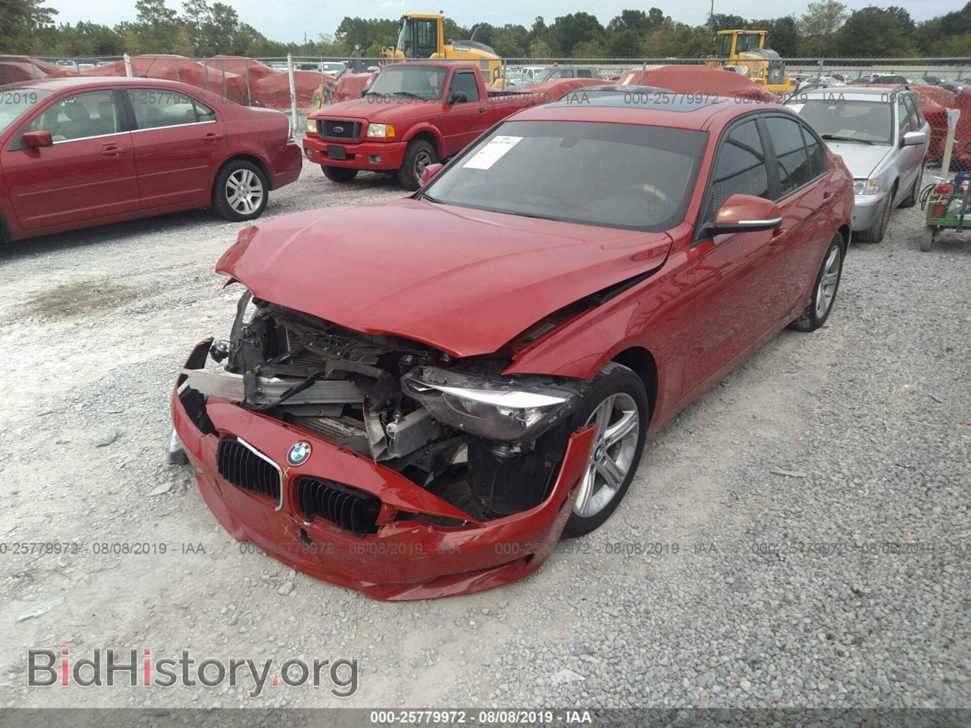 2013 BMW 328 - VIN: WBA3C1G52DNR47641 - Фото 2