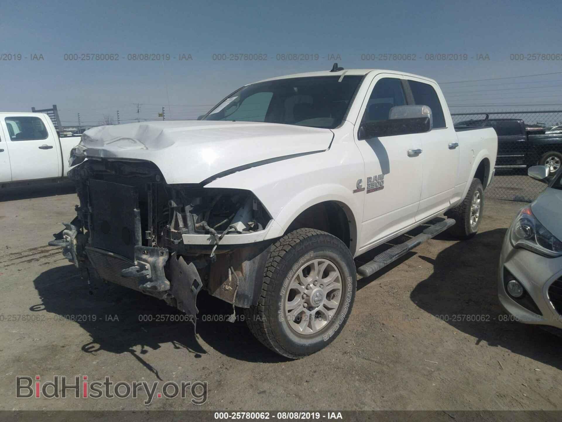 2018 RAM 2500 - VIN: 3C6UR5FL2JG216667 - Фото 2