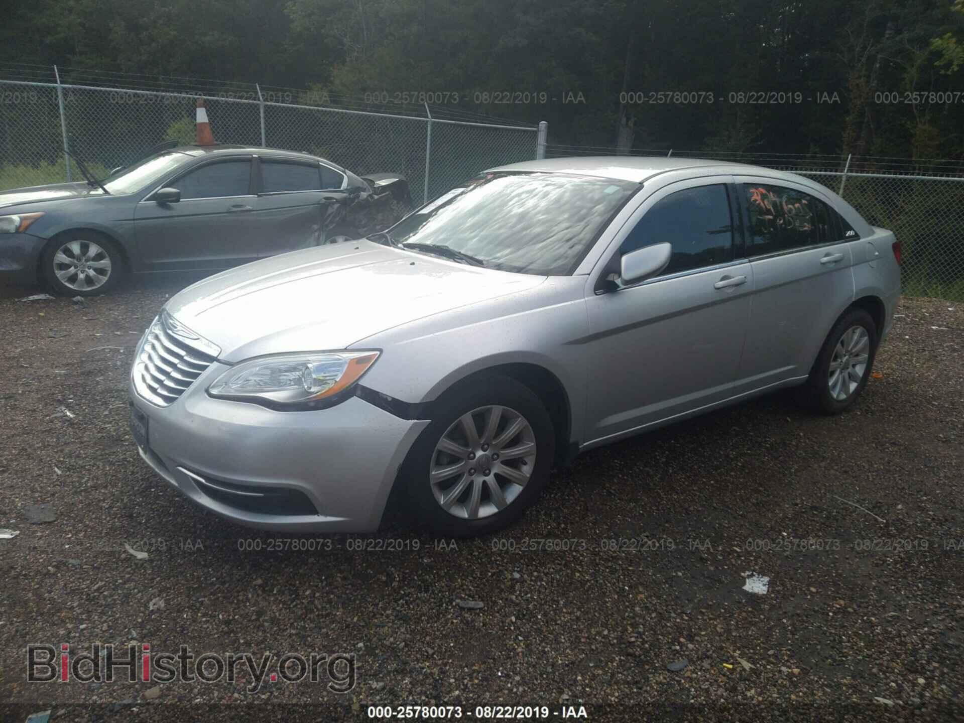 2012 CHRYSLER 200 - VIN: 1C3CCBBB4CN119129 - Фото 2