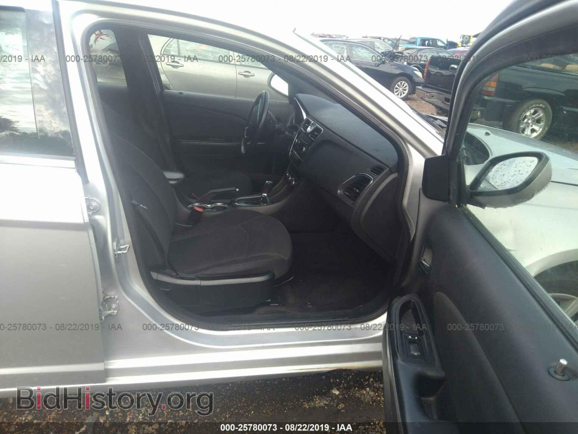 2012 CHRYSLER 200 - VIN: 1C3CCBBB4CN119129 - Фото 5