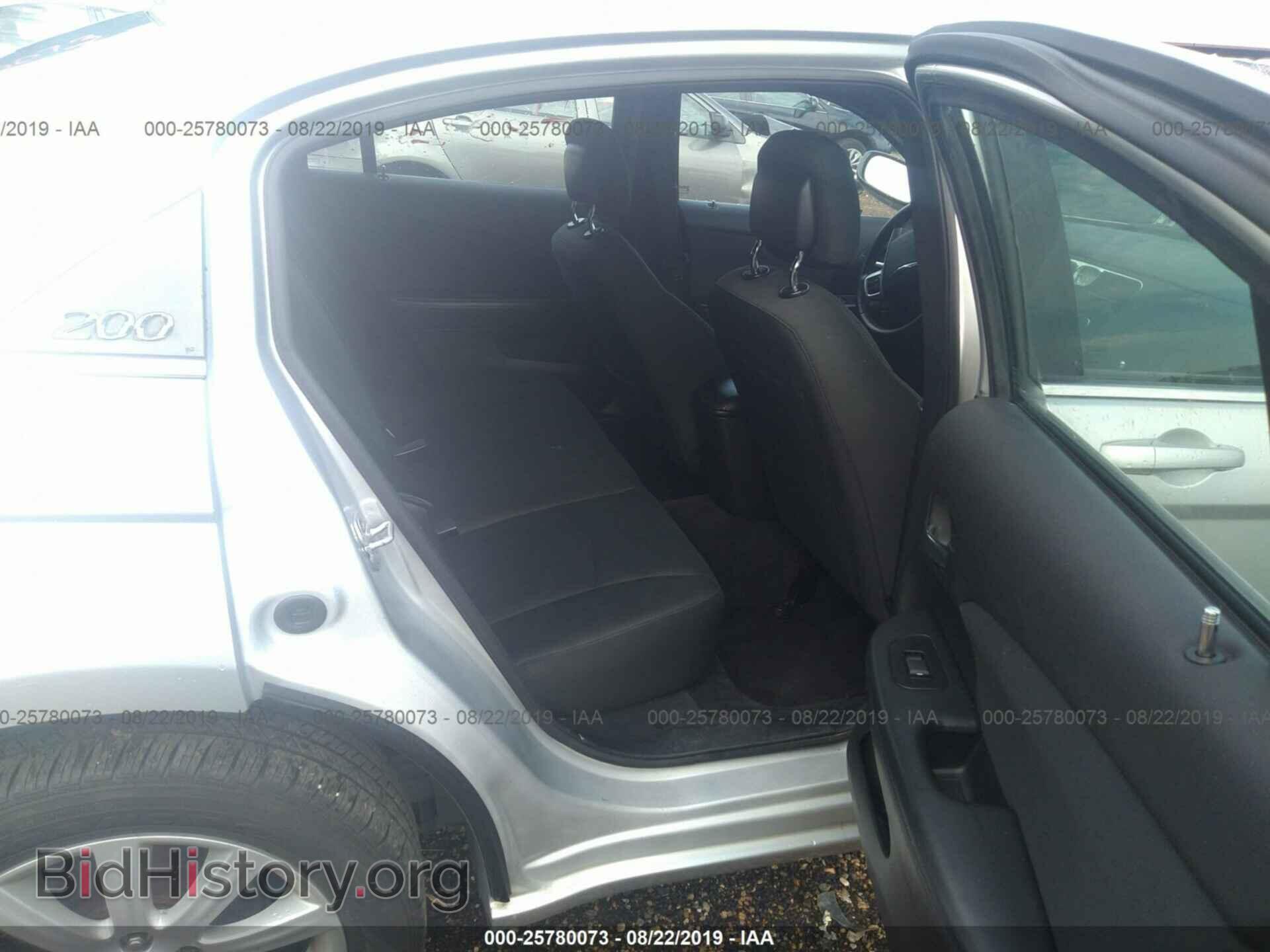 2012 CHRYSLER 200 - VIN: 1C3CCBBB4CN119129 - Фото 8